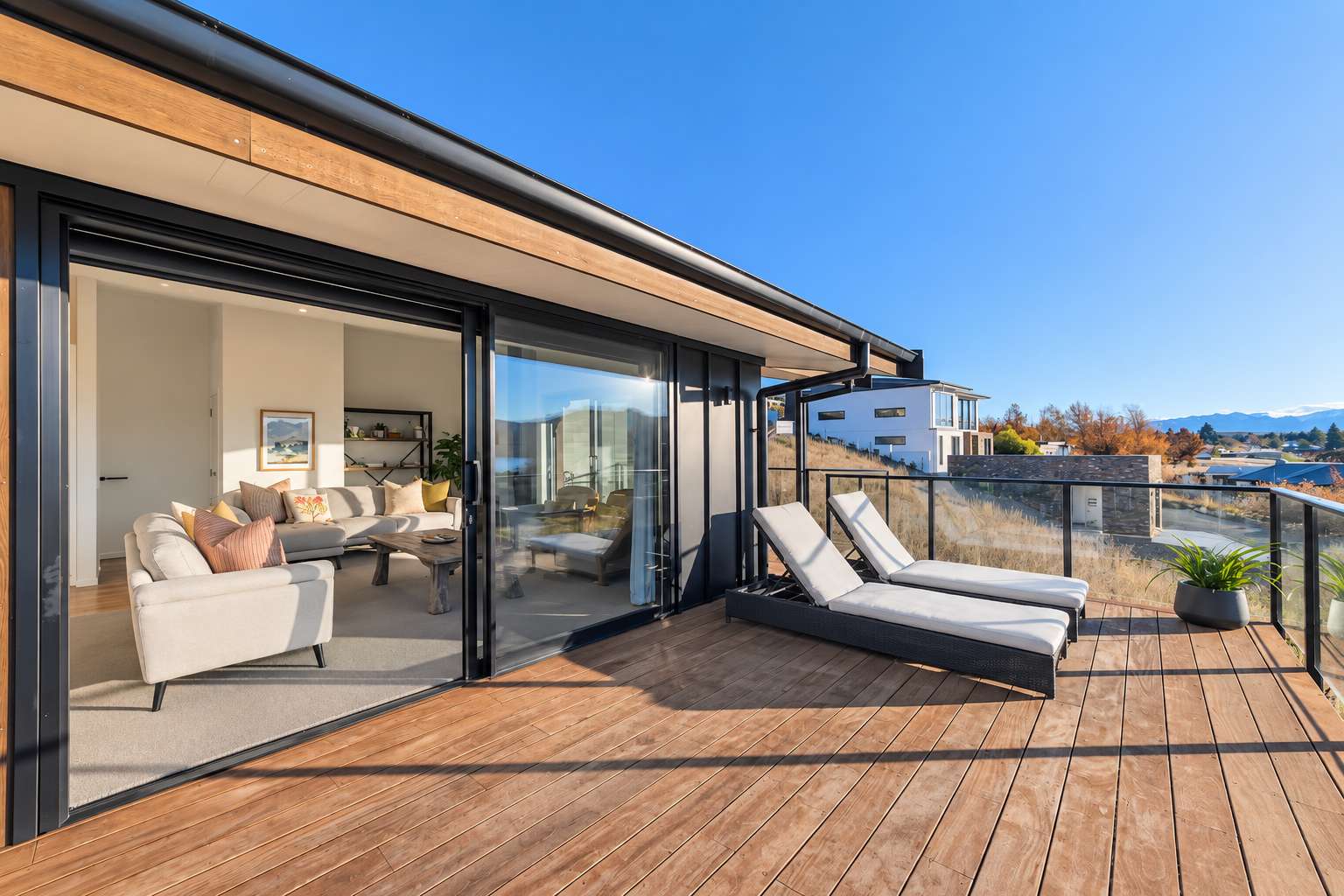 The Lookout | Tekapo Lake Views | Sleeps 6