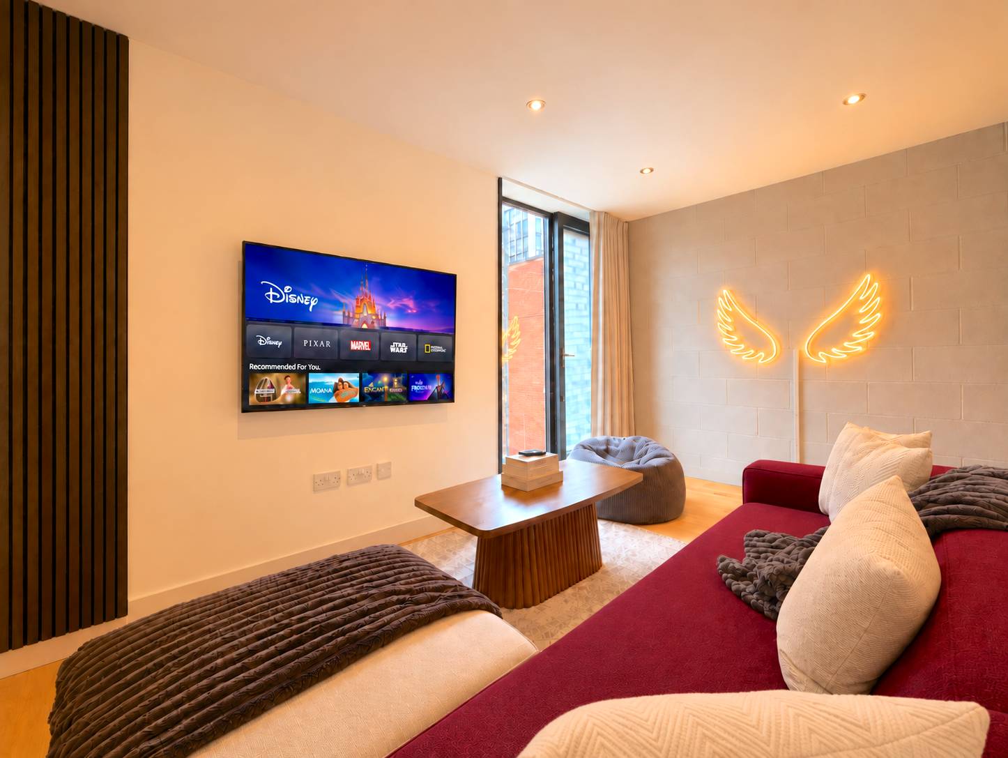 Luxury Townhouse 4BR I Roof Terrace I Parking