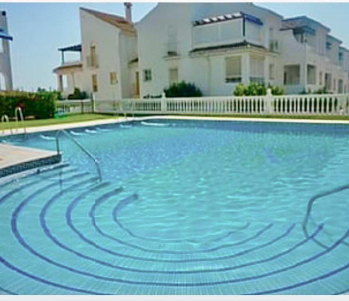 Modern 2-bed, 2-bathroom by the pool, Las Fuentes de Nerja — Nerja, Andalusia — vacation rental