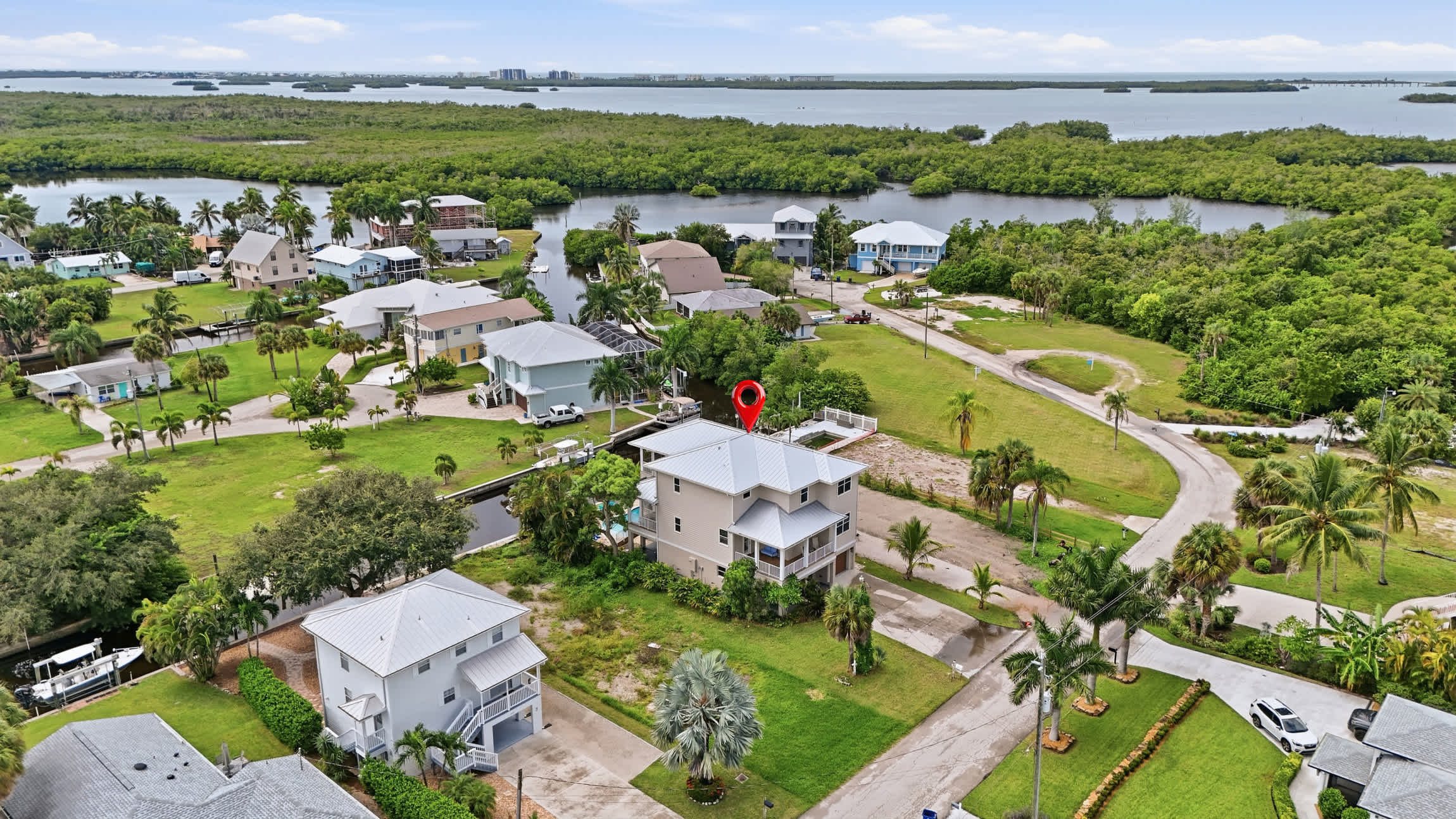 Pet Friendly Canal Retreat Pool Balconies | Photo 3