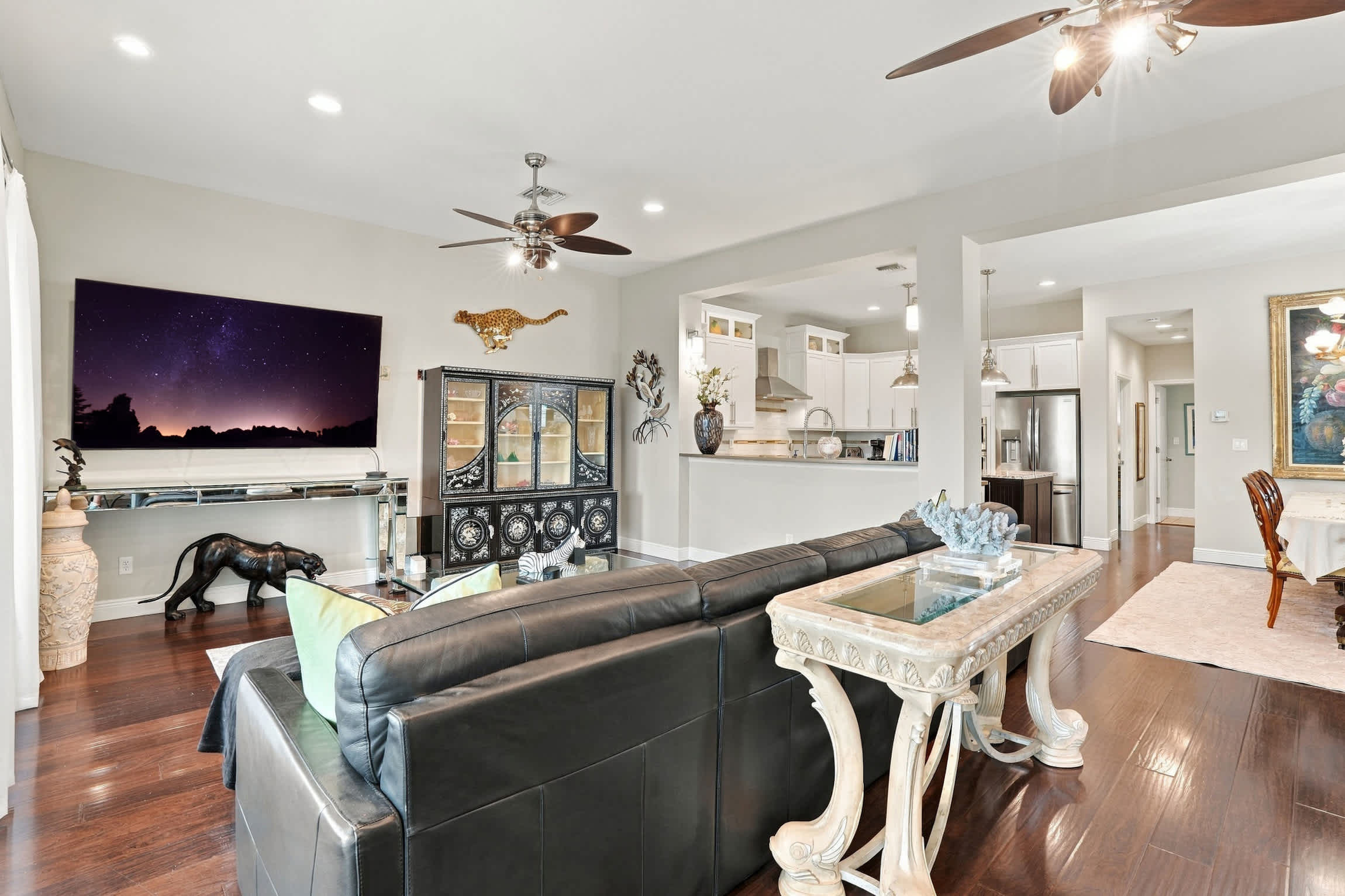 Pet Friendly Canal Retreat Pool Balconies | Photo 10