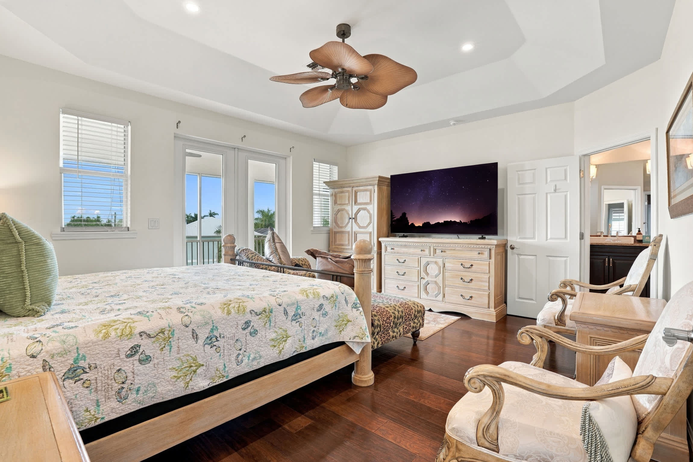 Pet Friendly Canal Retreat Pool Balconies | Photo 25