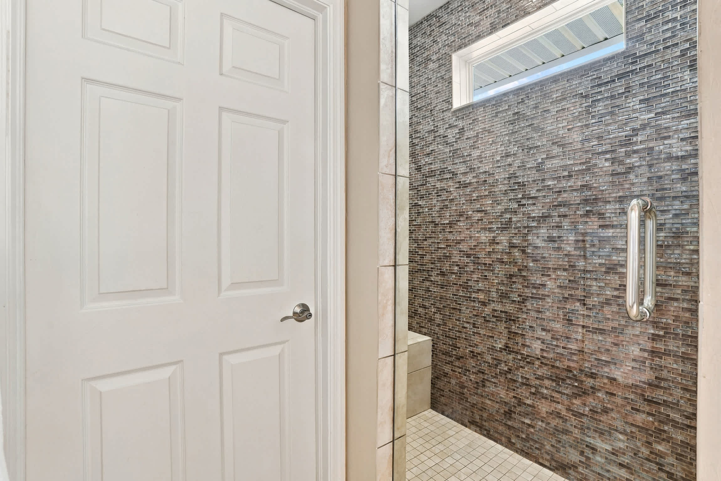 Pet Friendly Canal Retreat Pool Balconies | Photo 29