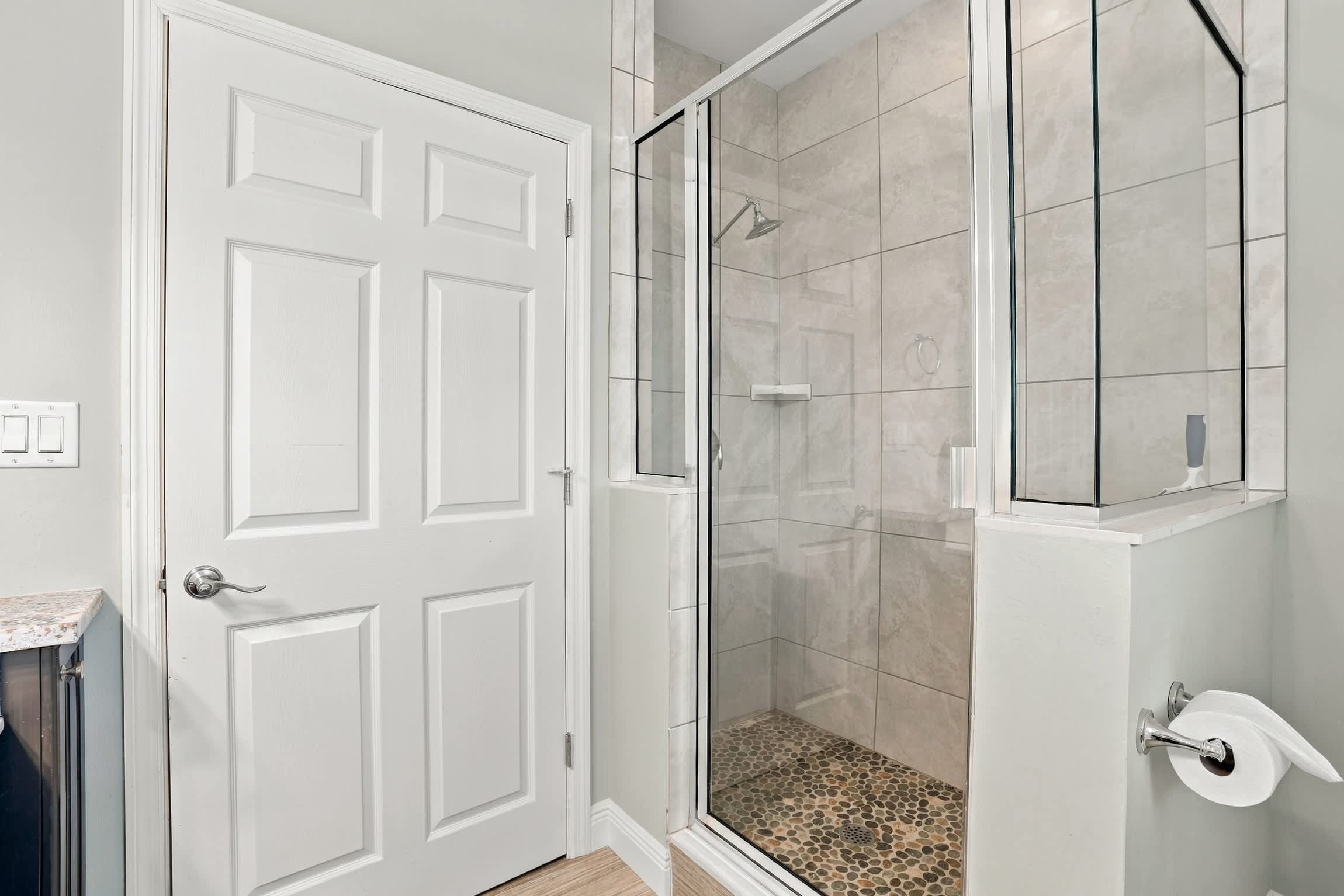 Pet Friendly Canal Retreat Pool Balconies | Photo 34