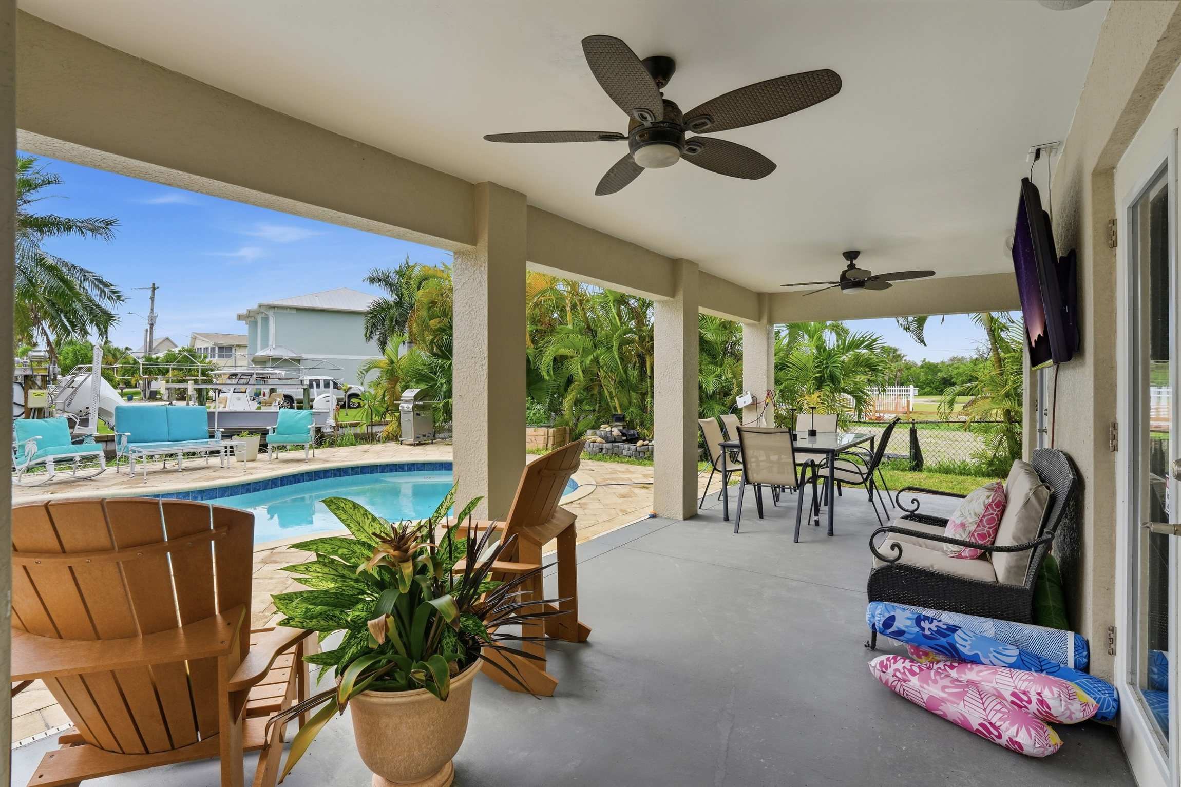 Pet Friendly Canal Retreat Pool Balconies | Photo 48