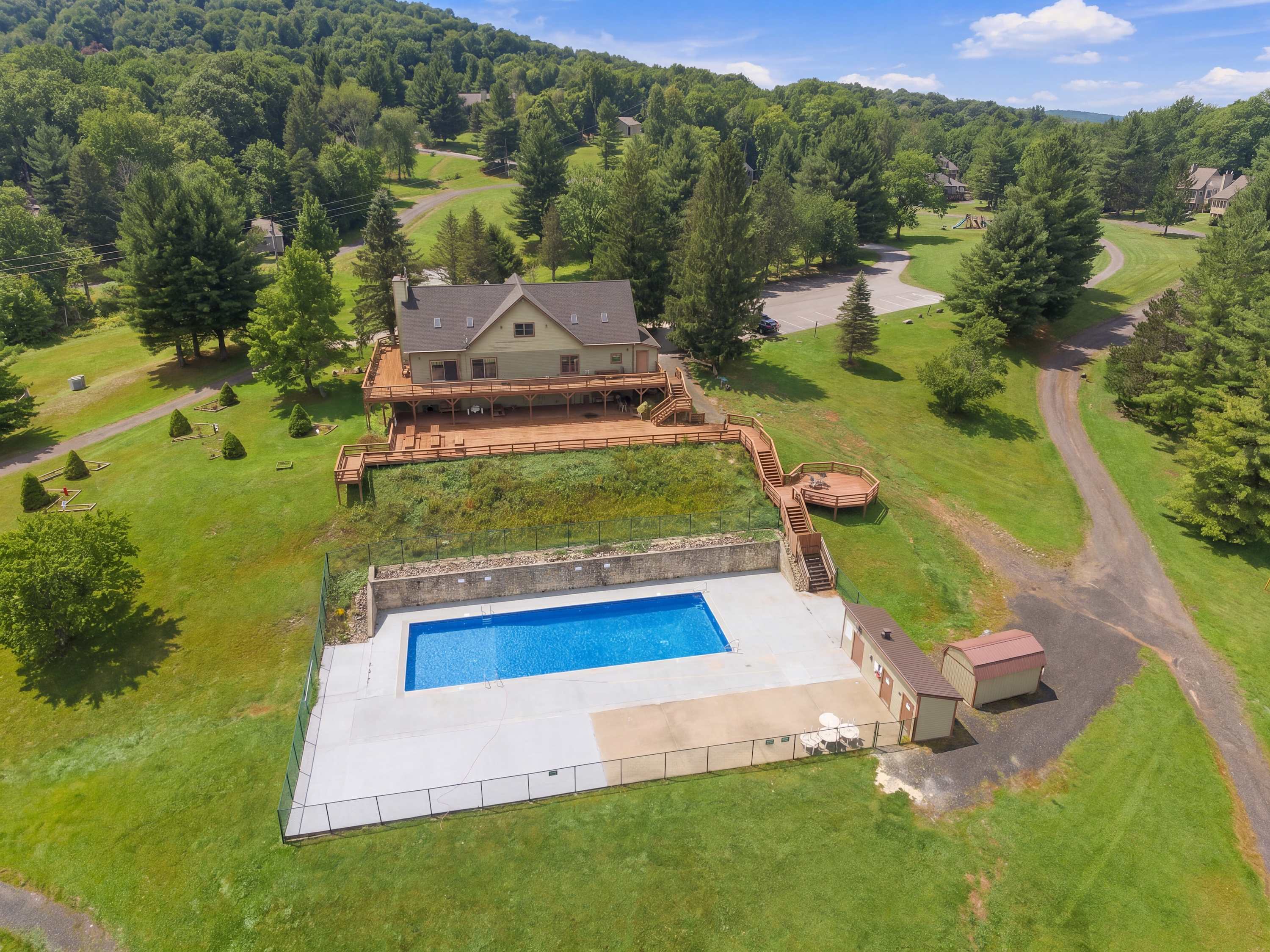 Canaan Valley w Refuge Access & Resort Amenities