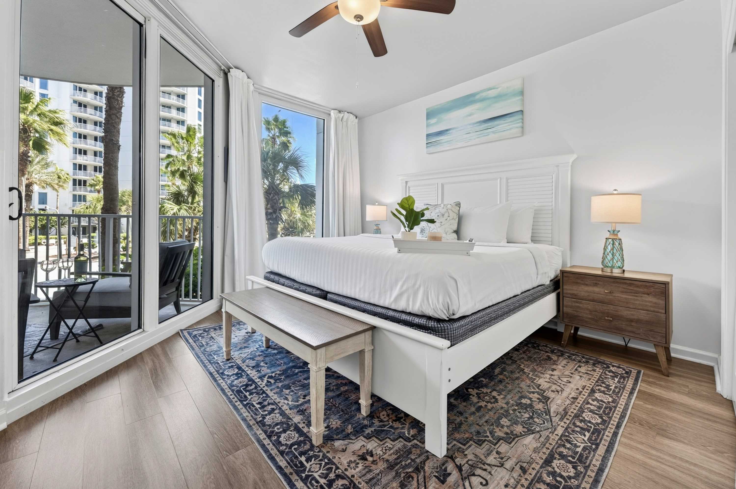 Enjoy king-size comfort with a Smart TV, full ensuite bathroom, and easy access to the balcony​