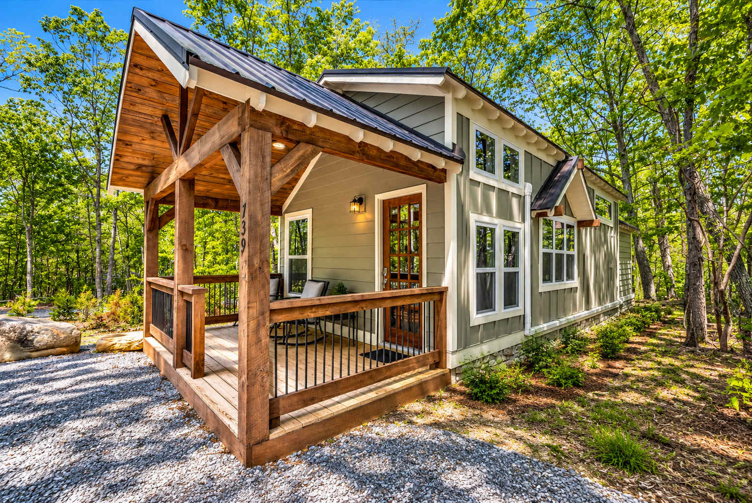 Wild Indigo Haus | Pickleball · Sauna · Pool