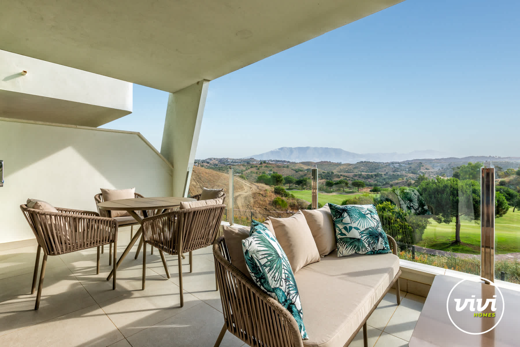 Eagle View | Pool - Gym - Mountain View - photo 18