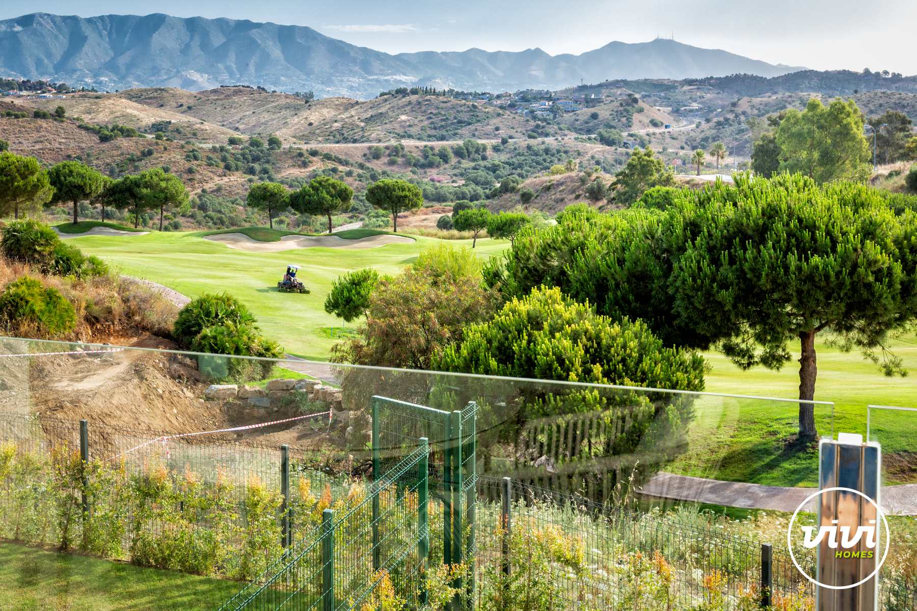 Eagle View | Pool - Gym - Mountain View - photo 21