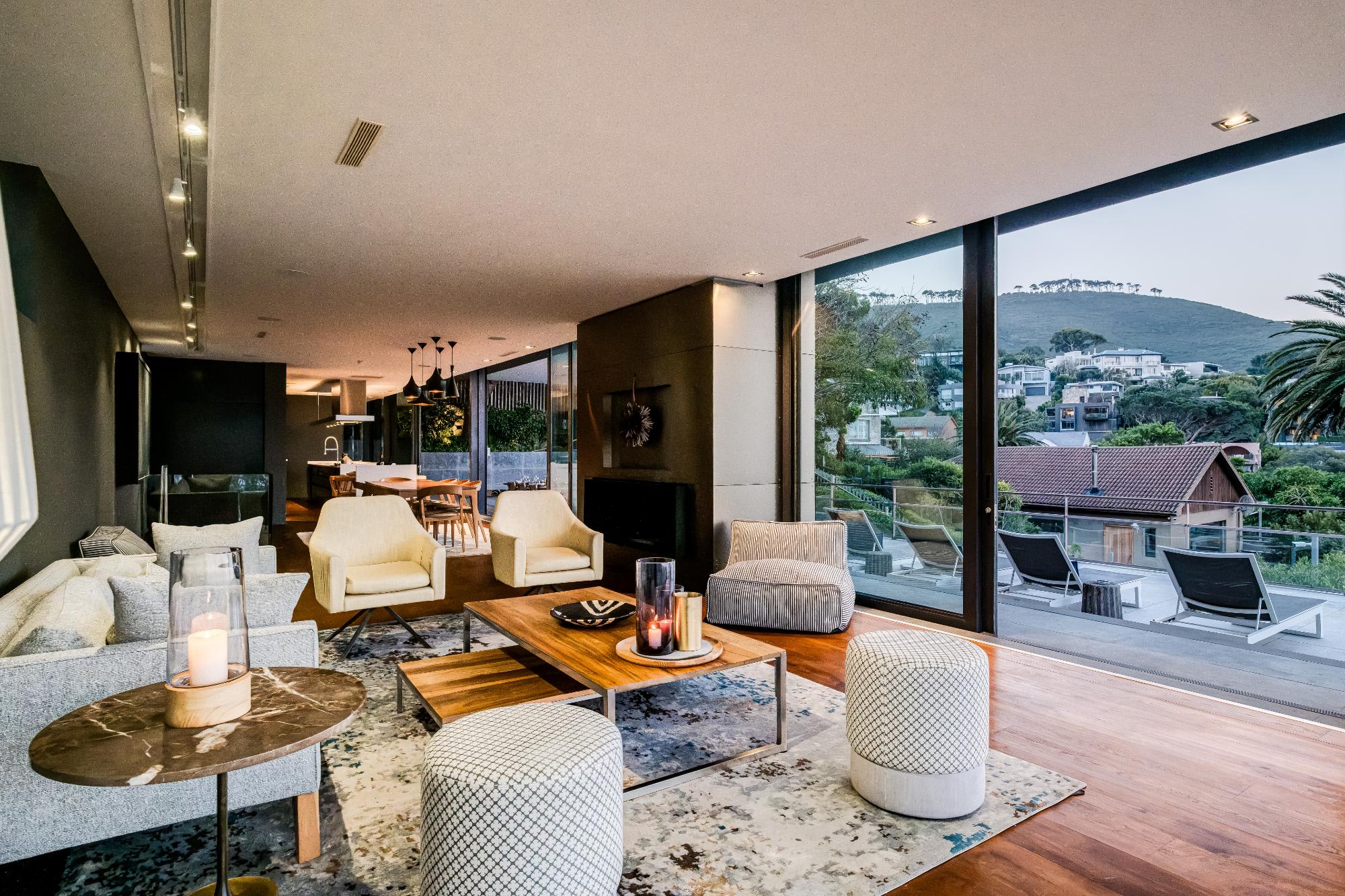 Modern Villa w Rooftop Deck and Table Mountain Views Hildene Haven 8