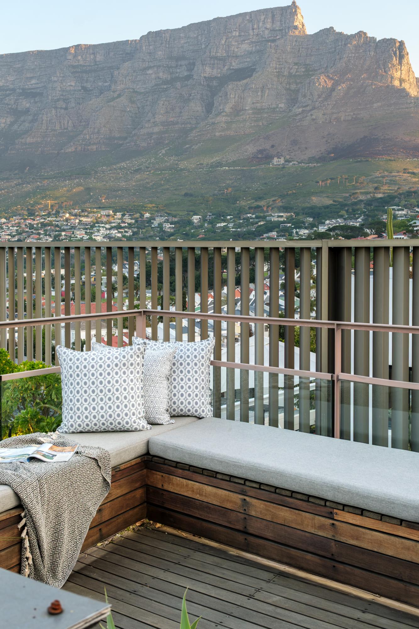 Modern Villa w Rooftop Deck and Table Mountain Views Hildene Haven 5