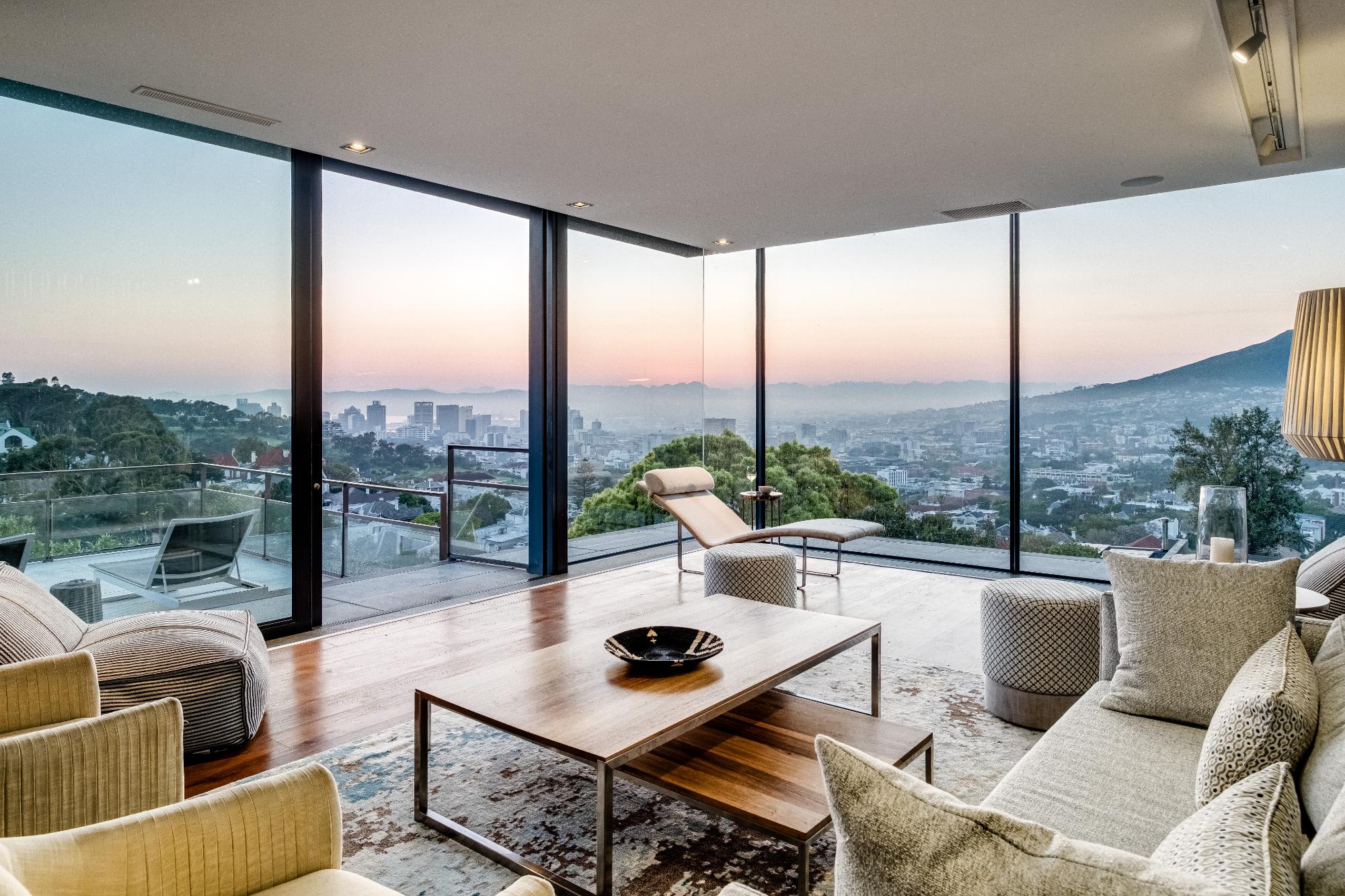 Modern Villa w Rooftop Deck and Table Mountain Views Hildene Haven 2