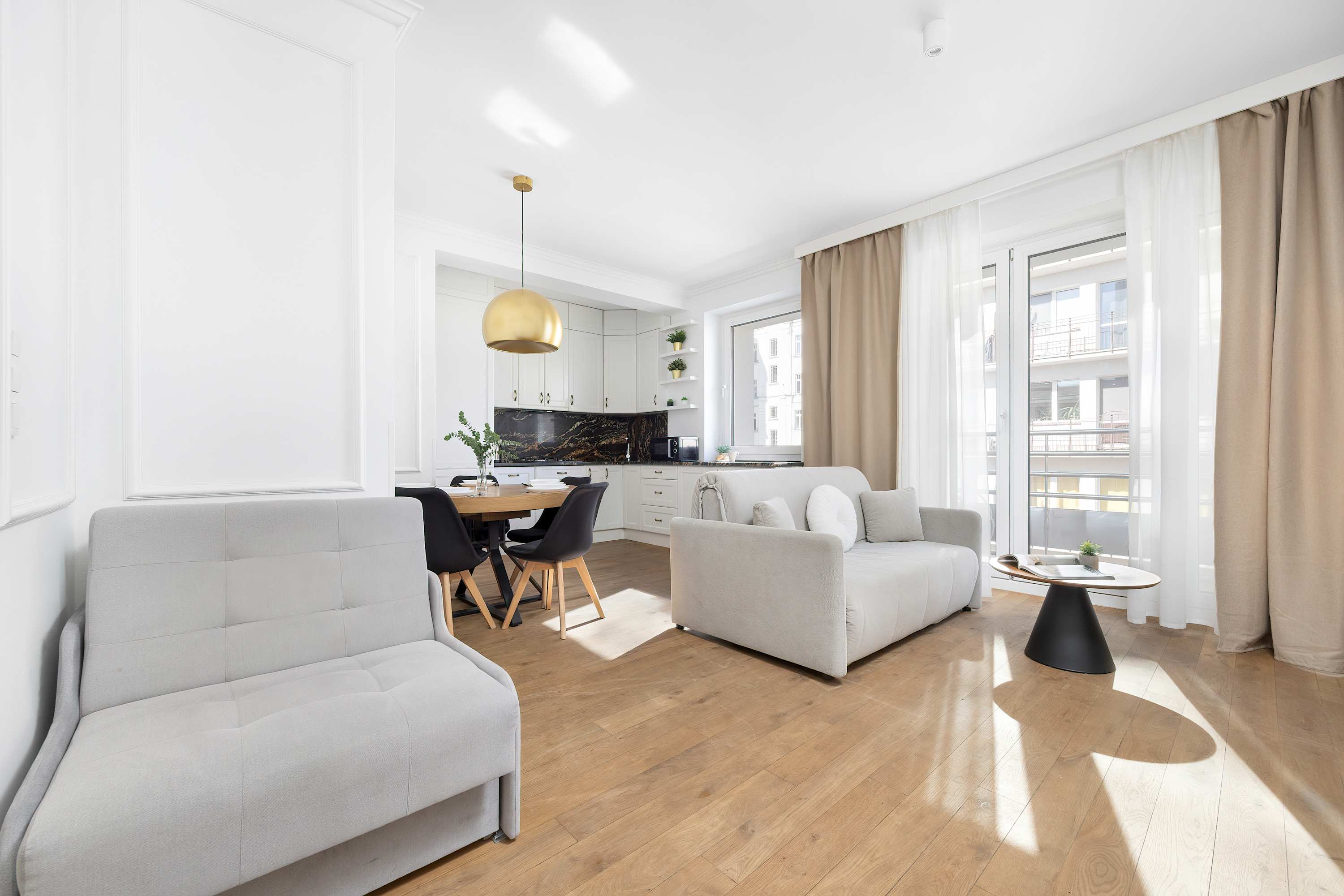 Warsaw | Marszałkowska 83 | Spacious apartment | 2 bedrooms — Warszawa, Mazovia — vacation rental