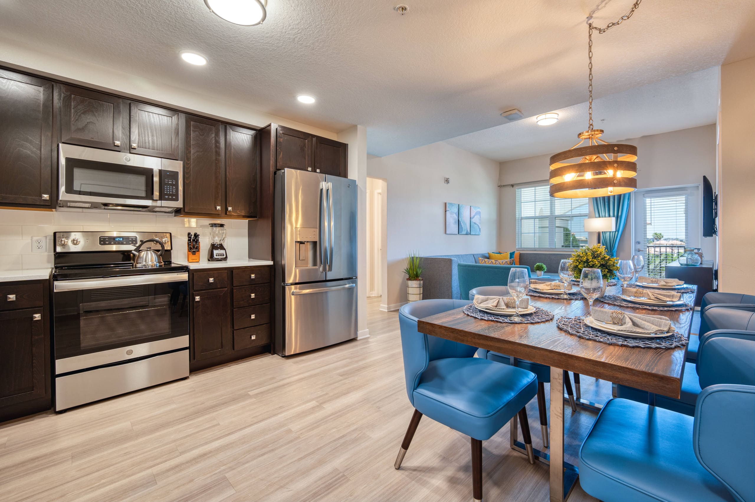 Spacious 3BR, Near Parks and Convention Center