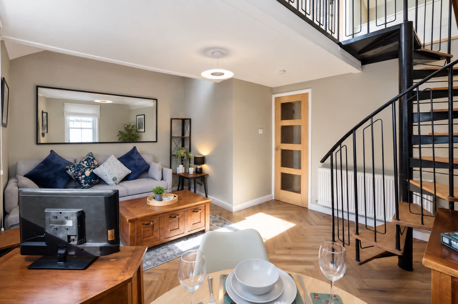 Glasgow City Centre, Nr Central Station, Private Parking — Glasgow City, Scotland — vacation rental