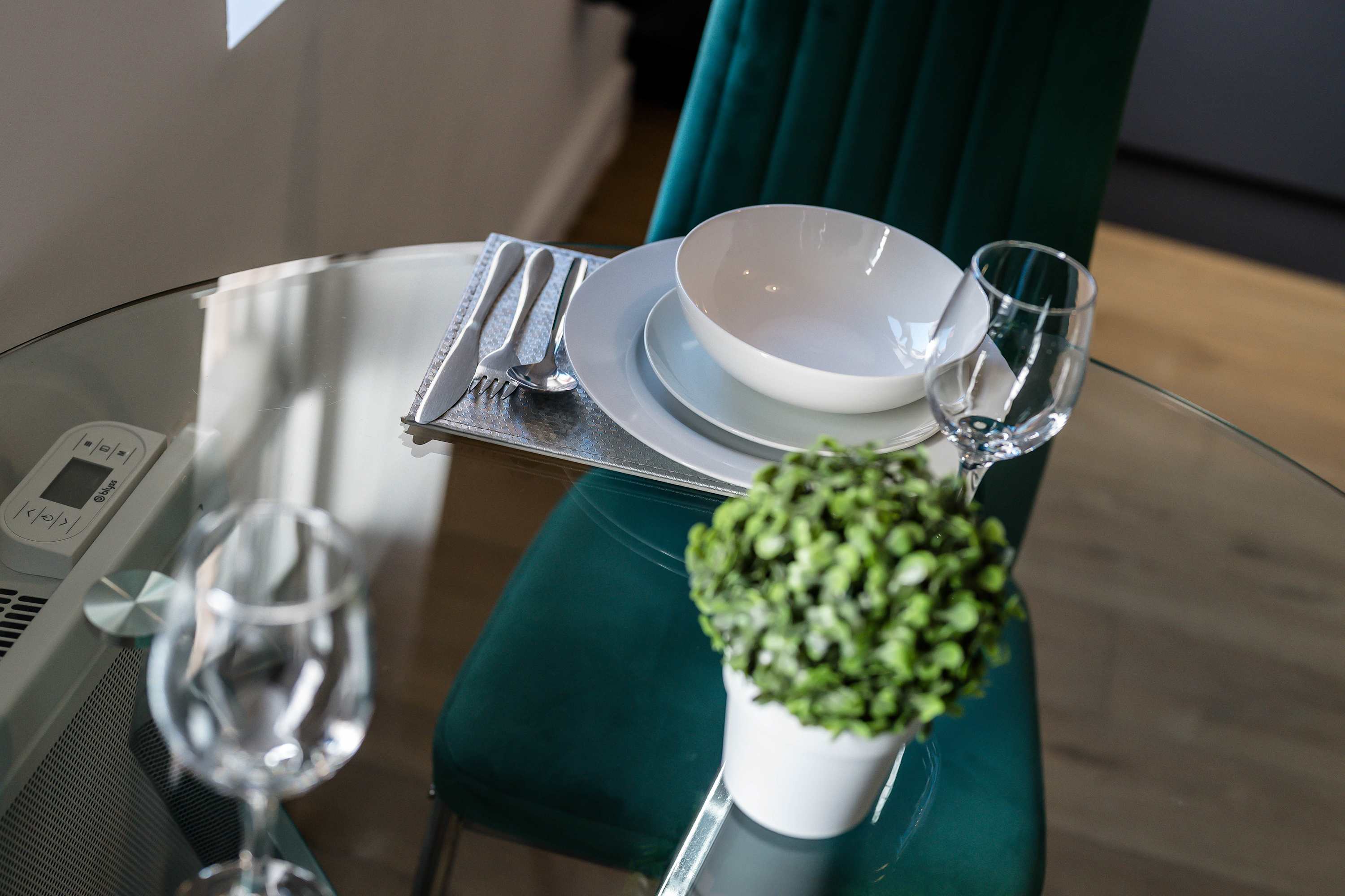 Stylish 2BR Liverpool City Centre apartment in Berry Street L1 4JF - Property image 26 - VivreStays