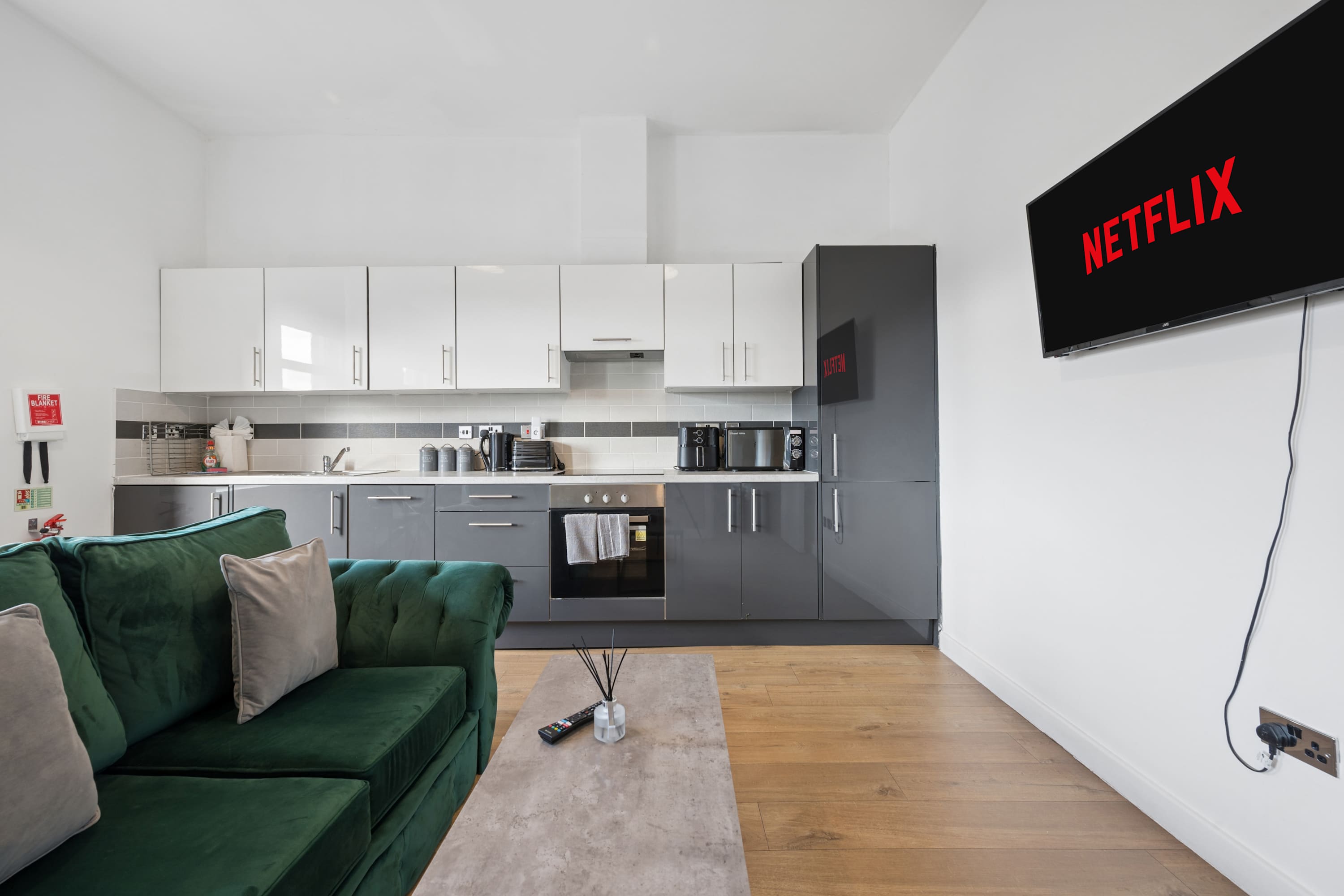 Stylish 2BR Liverpool City Centre apartment in Berry Street L1 4JF - Property image 27 - VivreStays