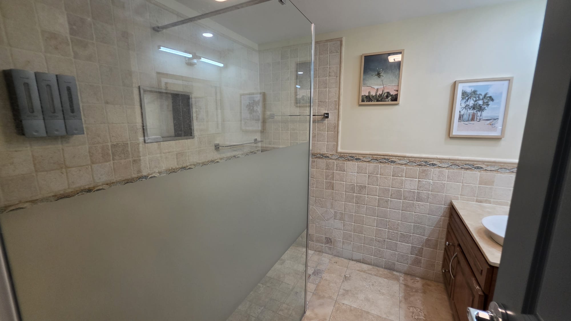 SeaKiss Luxury Condo at The Cliff · Cupecoy | SeaLaVie SXM — photo 16