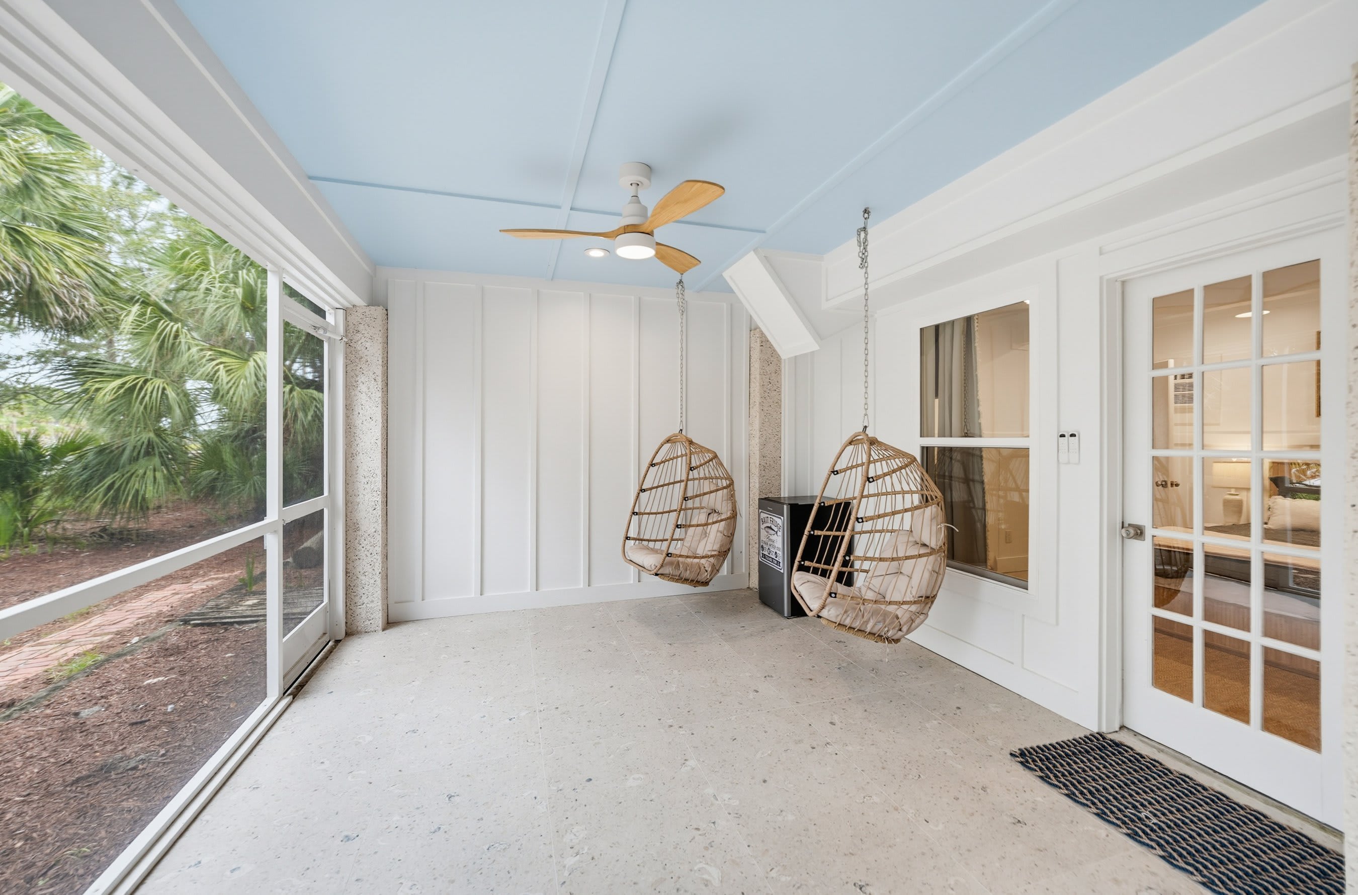 Ground Level Screened Patio with Bait Refrigerator
