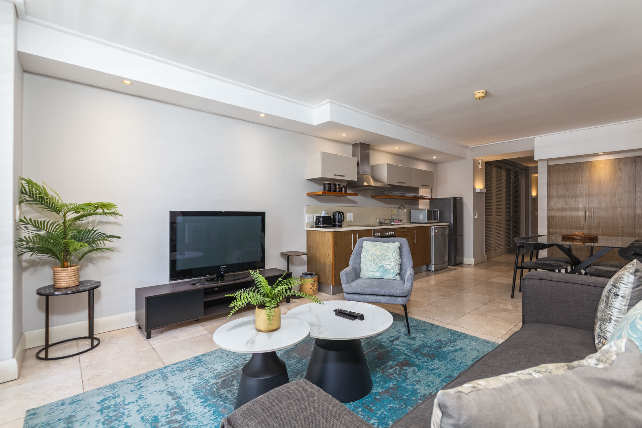 Ground Floor Unit in Canal Quays — Cape Town, Western Cape — vacation rental