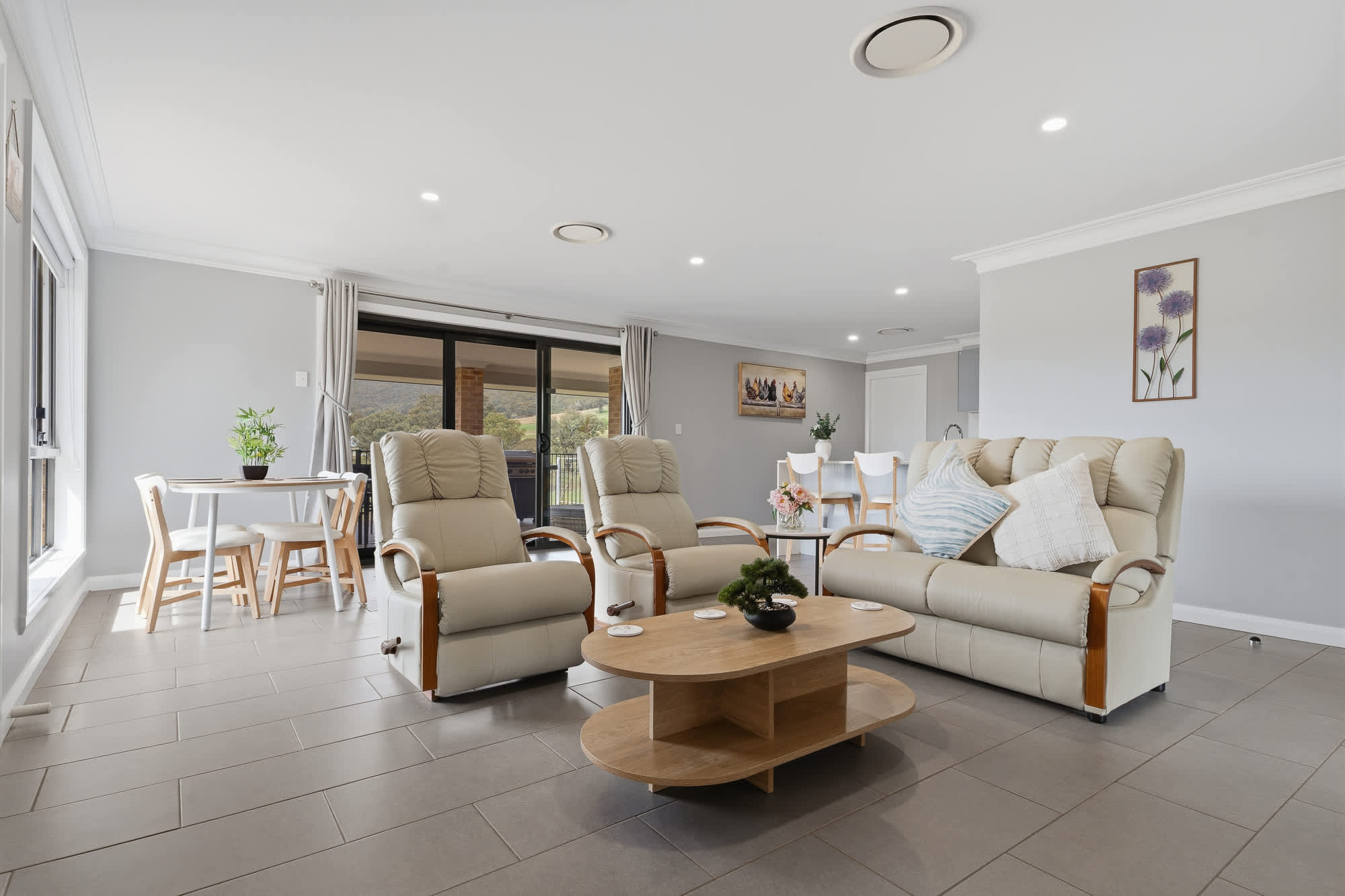 Ned Kelly's Hideaway 1, Sleeps 4, Farm Stay