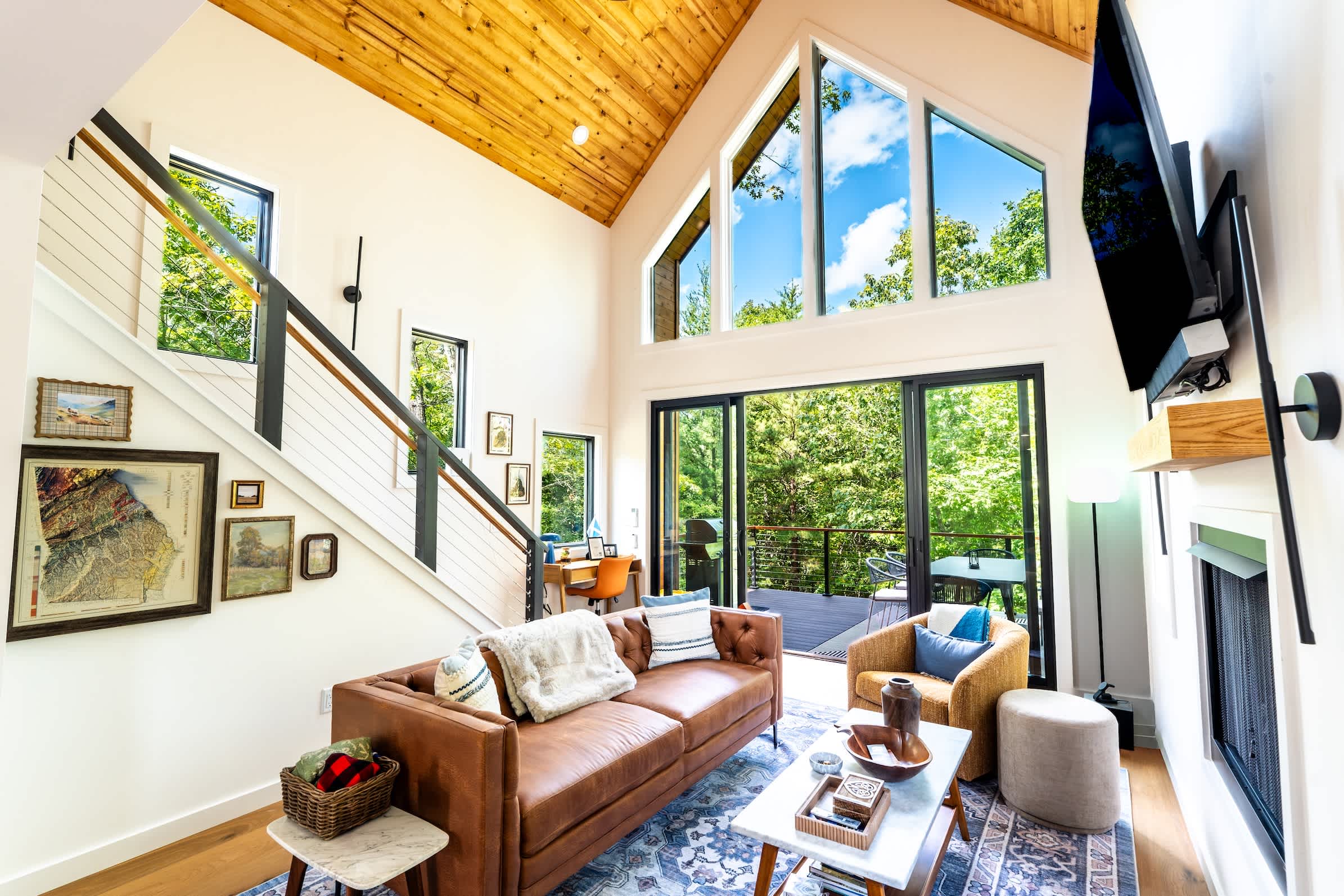 Highland Hut | Firepit + Dogs + Fireplace — Young Harris, GA — vacation rental