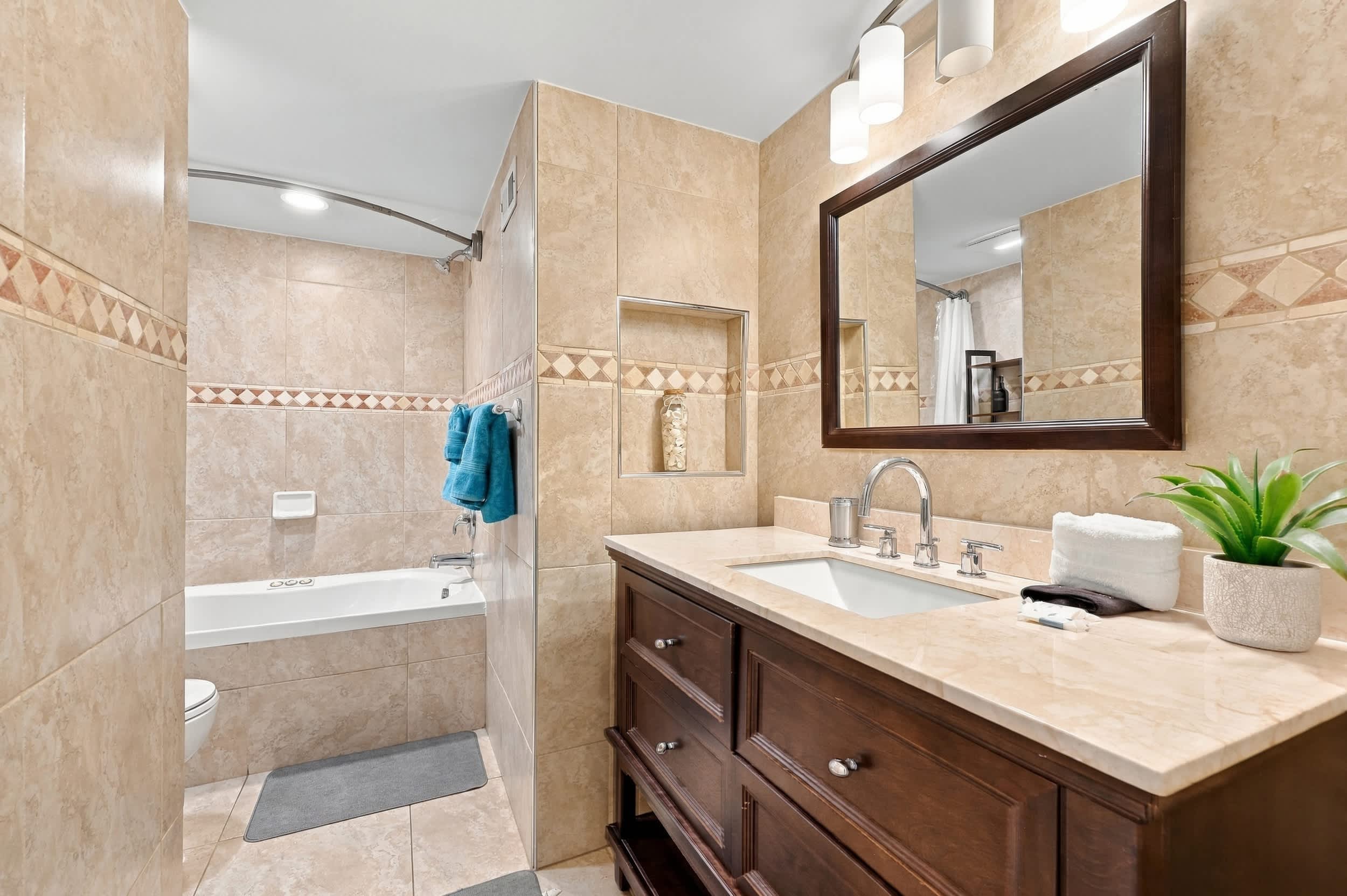 Tideview Retreat with Indoor and Outdoor Pools