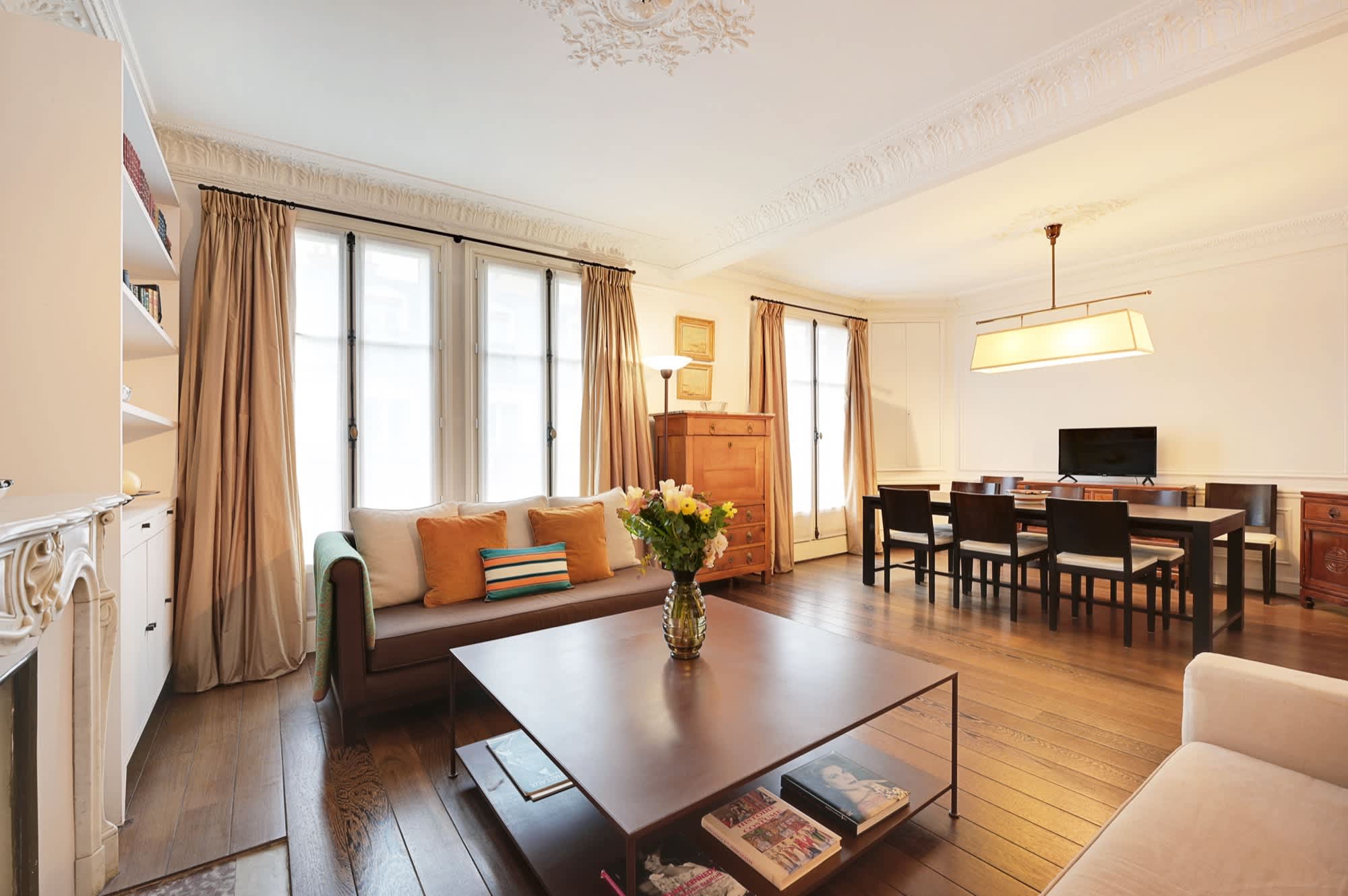 Marais , Paris Skyline balcony — Paris, Île-de-France — vacation rental