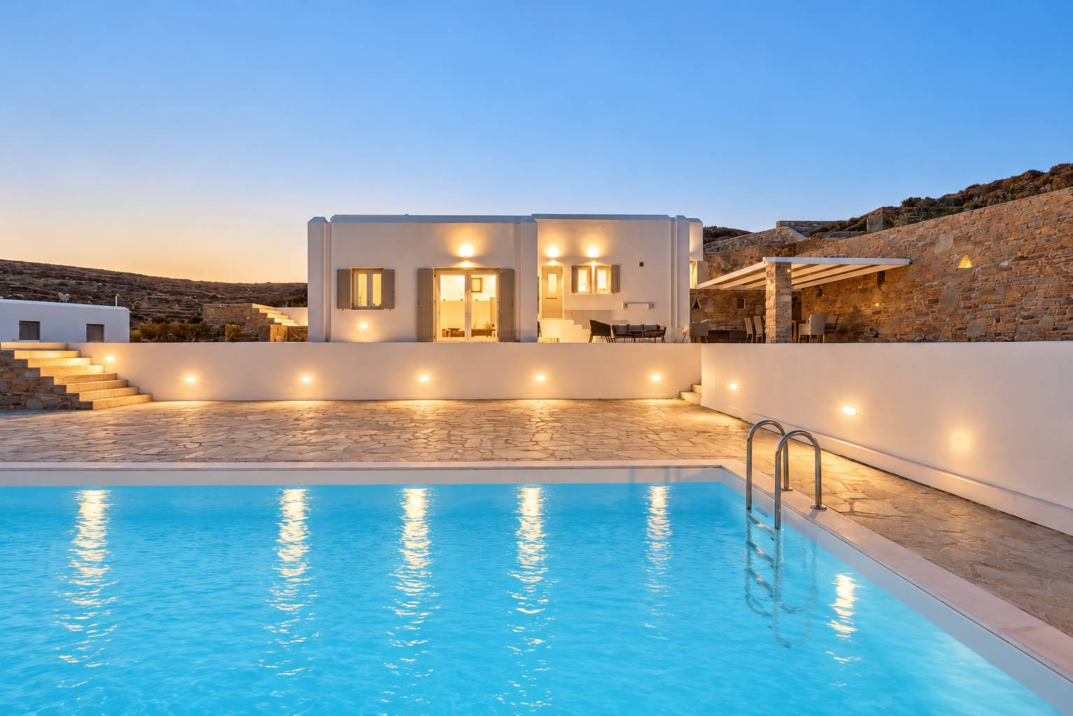 White House Kythnos – Seaside Private Pool Retreat — Loutra, South Aegean — vacation rental