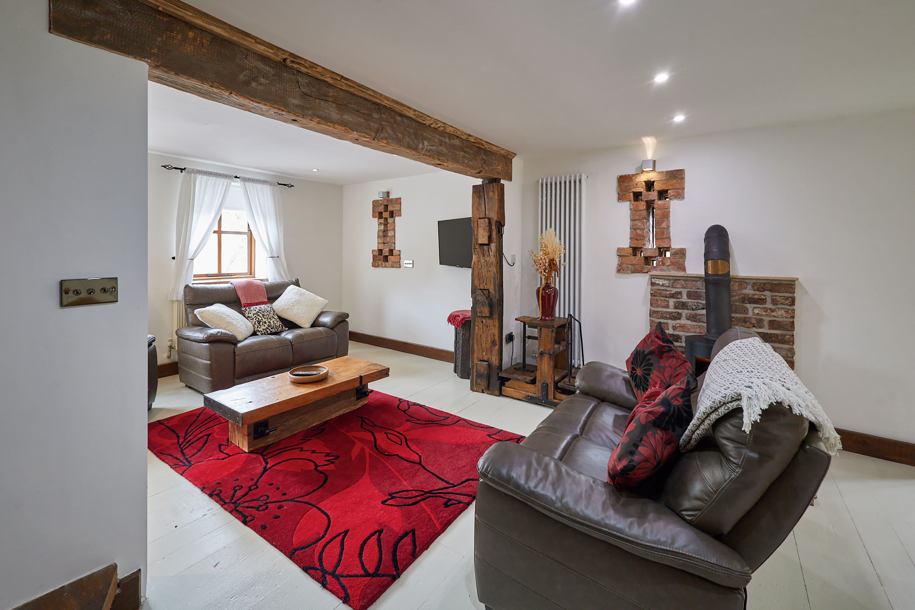 Ruby's Retreat – photo 10