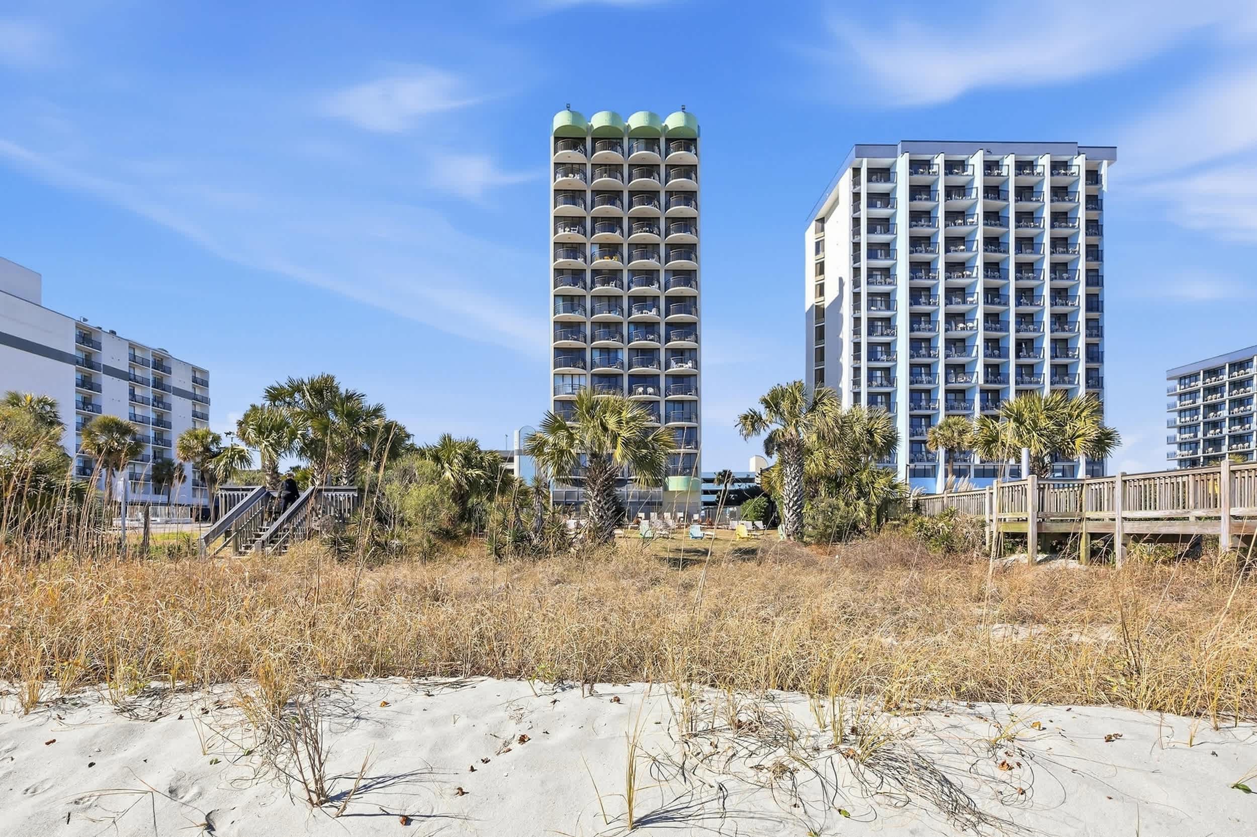 Tideview Retreat with Indoor and Outdoor Pools