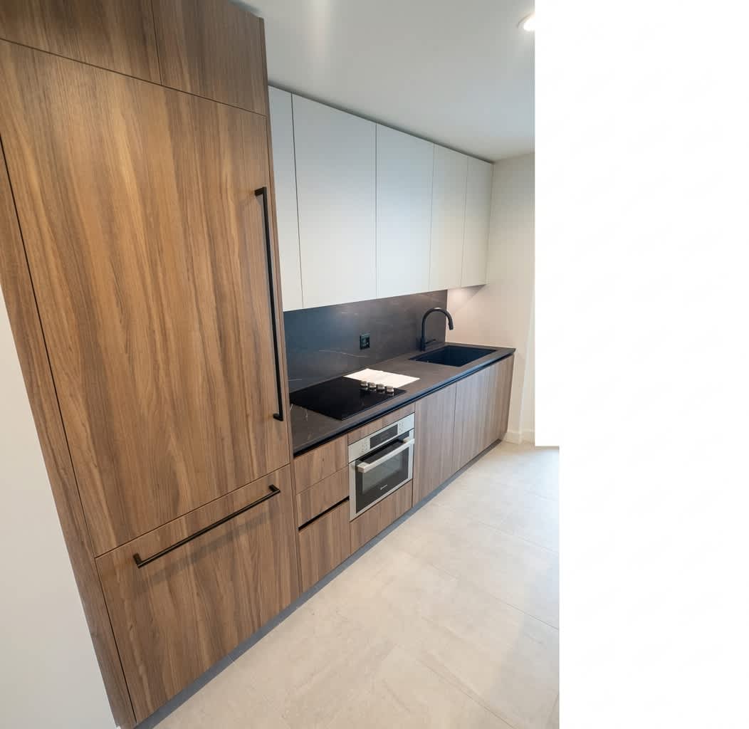 Cozy Nexo 1BR plus Den - Pool - Near Sunny Isles Beach