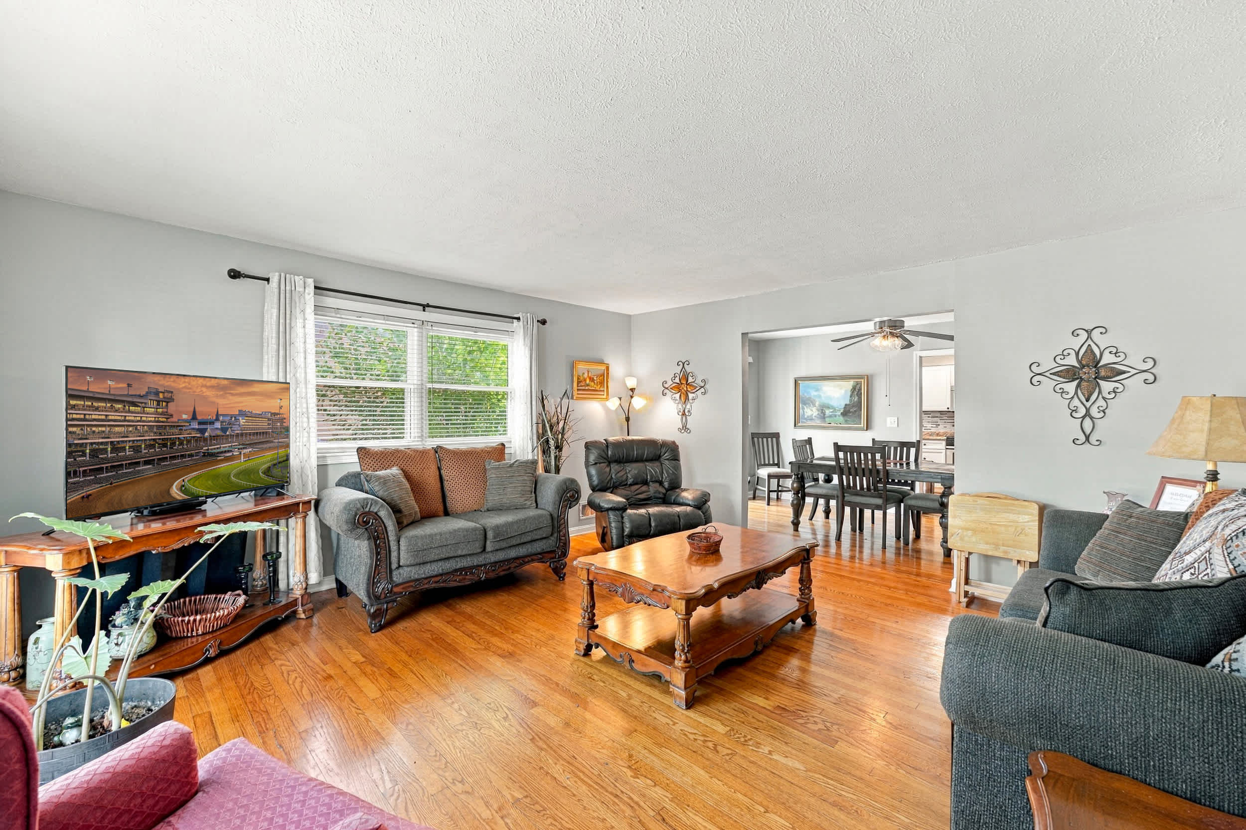 Spacious home near Bourbon Trail & Churchill Downs