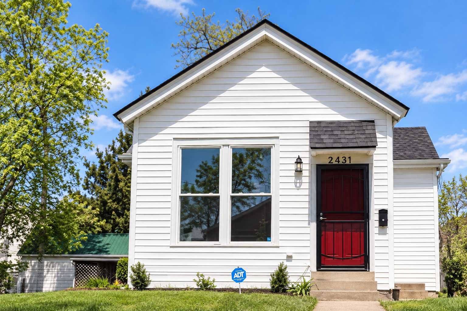 Relaxing 2BR retreat near Downtown Louisville!