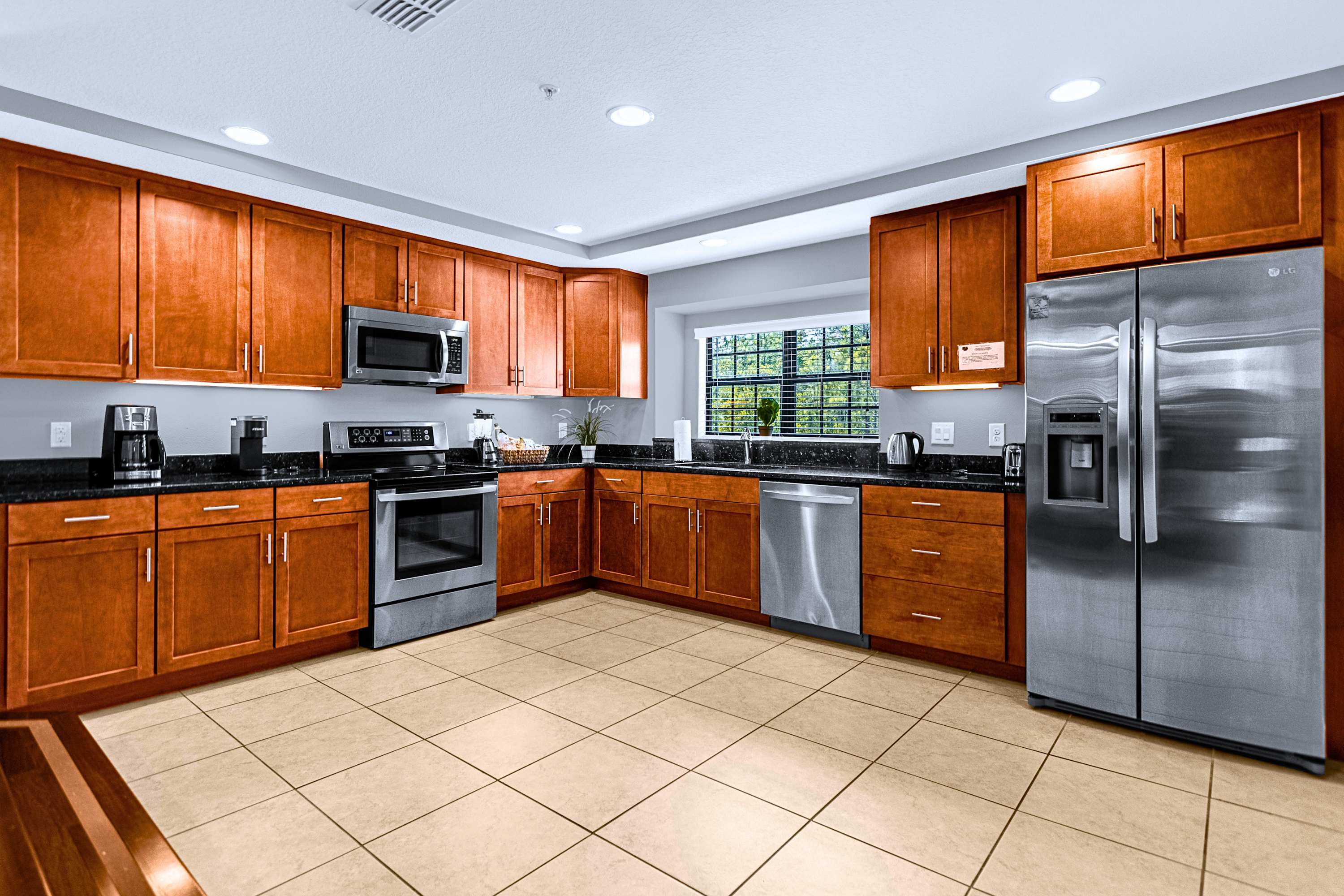 Family Getaway Near Disney w Resort Pool Billiards 3