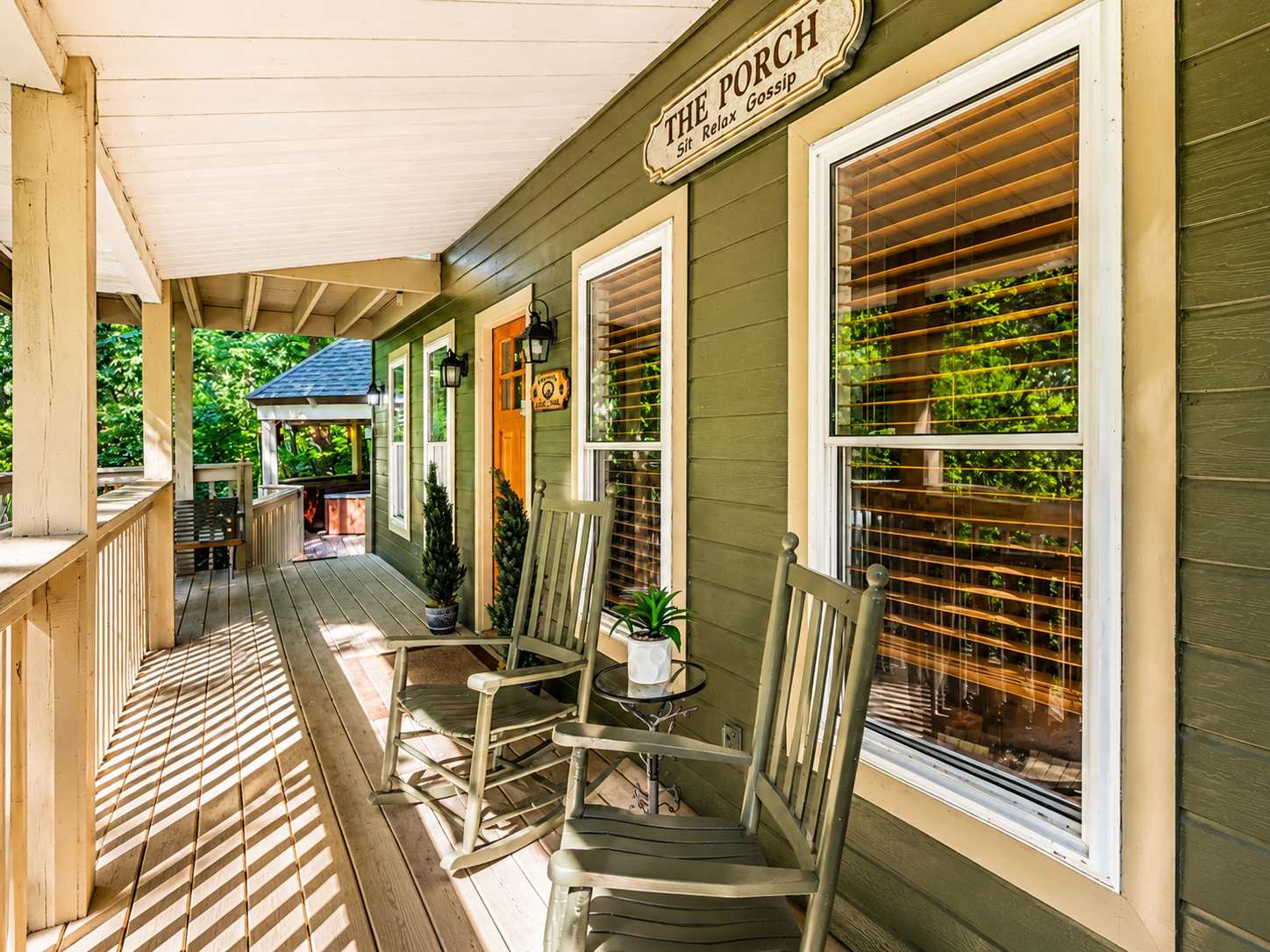 Secluded Cabin for 10 in Chalet Village + Hot Tub! | Photo 3