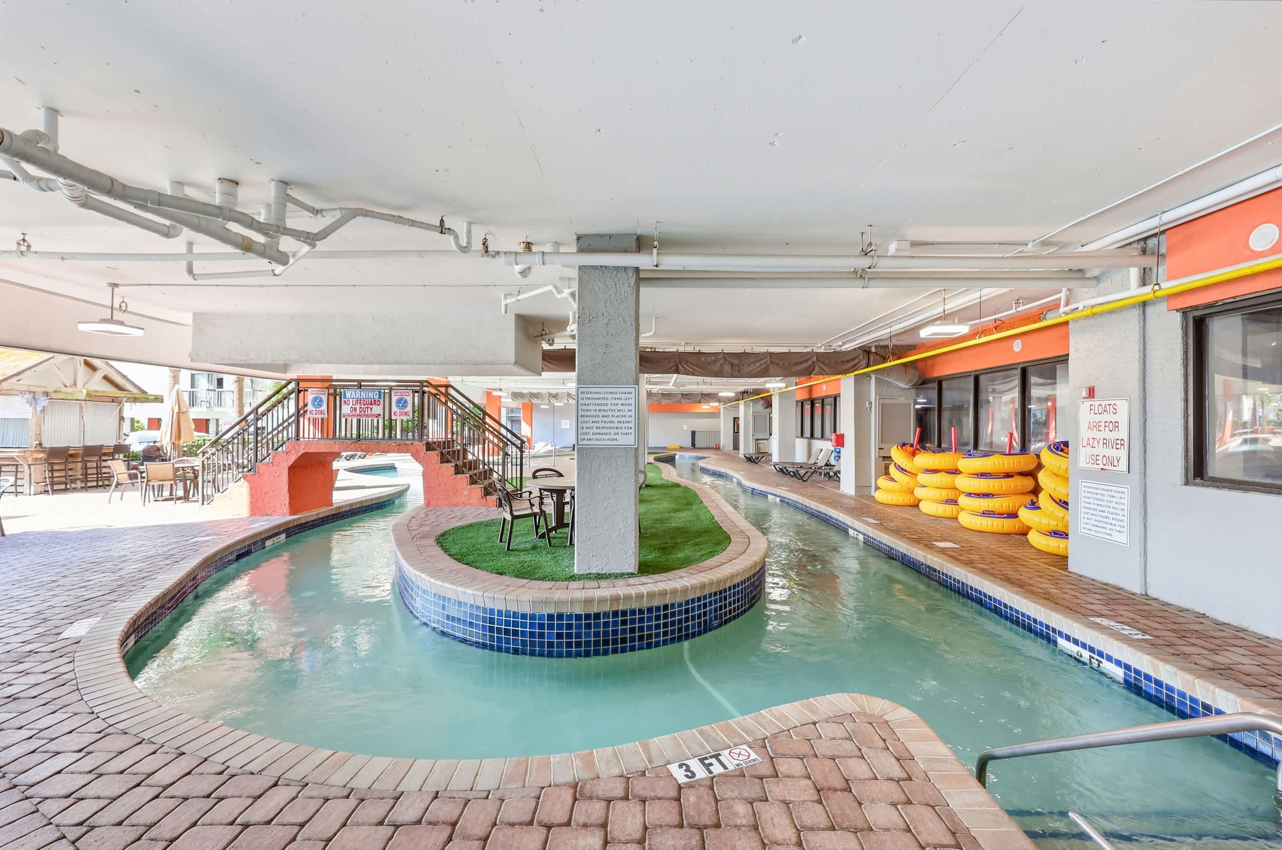 Suite at Oceanfront Resort w Lazy River