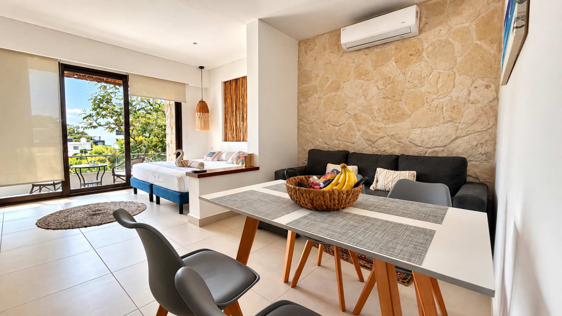 Tropical Studio Walk to Beach · Blanko Living — Playa del Carmen, Quintana Roo — vacation rental