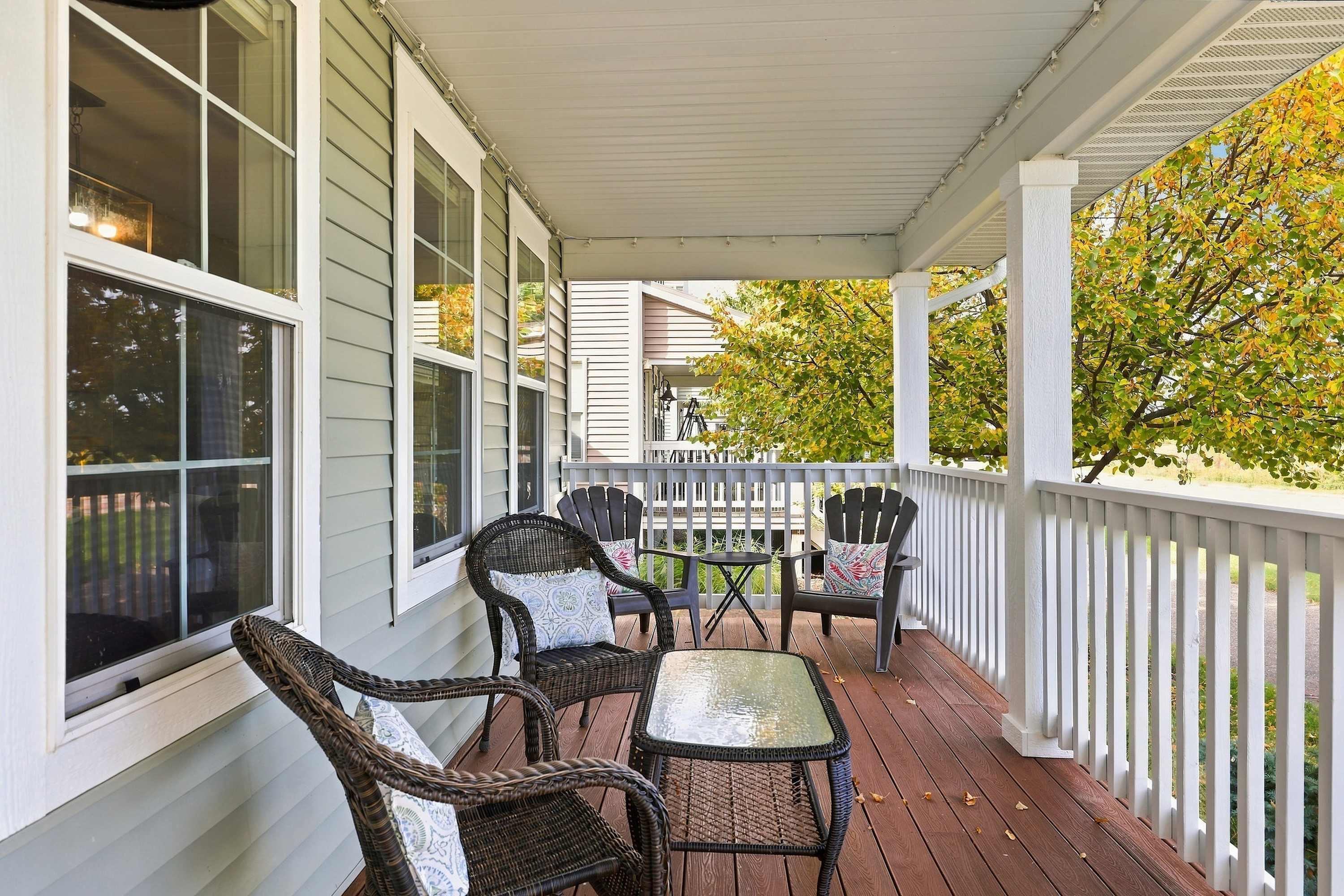 Recap the round with a cold drink on the porch at The Sun Sand & Tee Times.