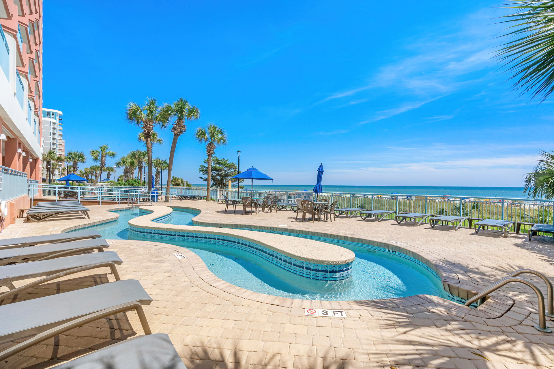 Roxanne Towers 1004 Oceanfront | Photo 6