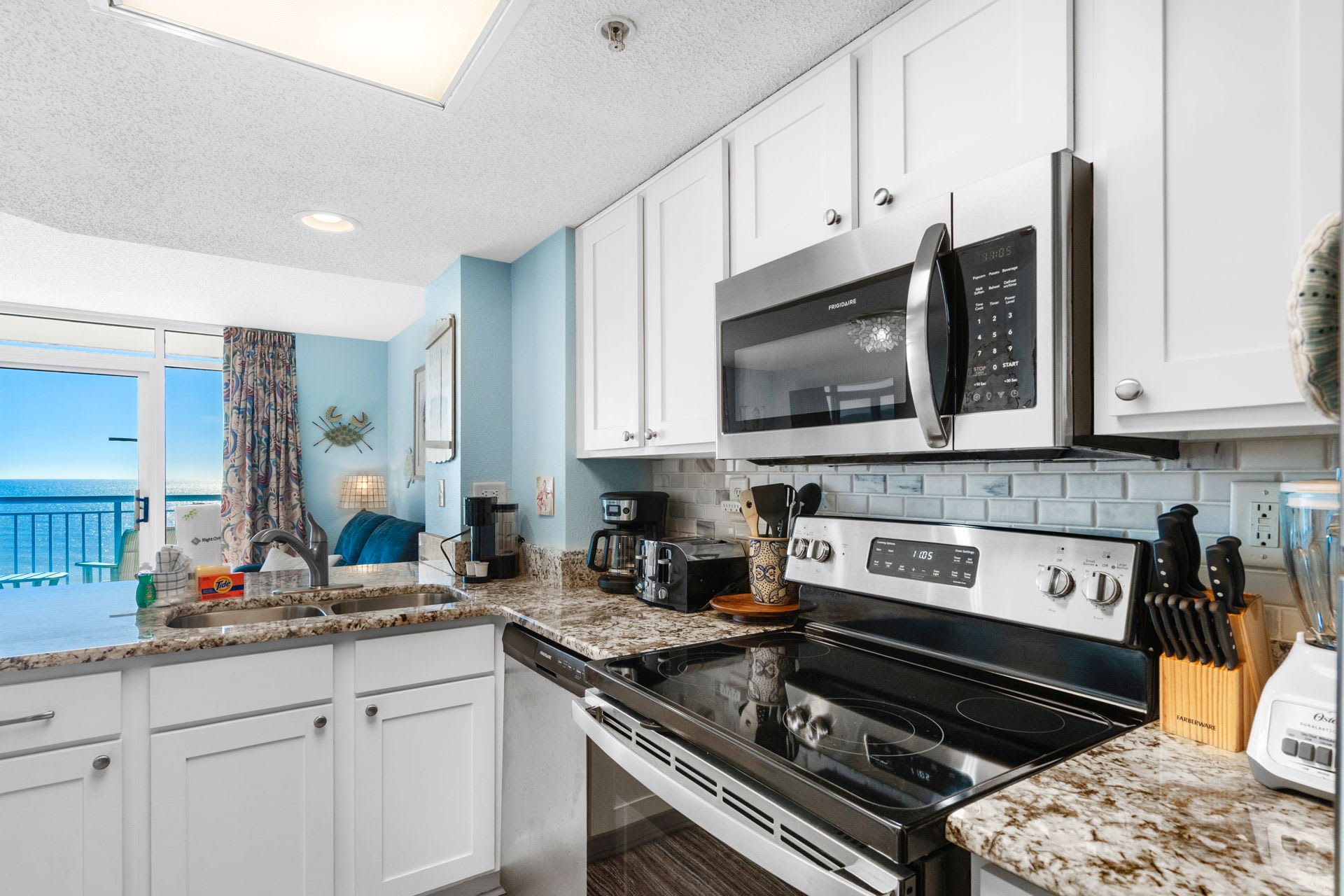 Roxanne Towers 1004 Oceanfront | Photo 20