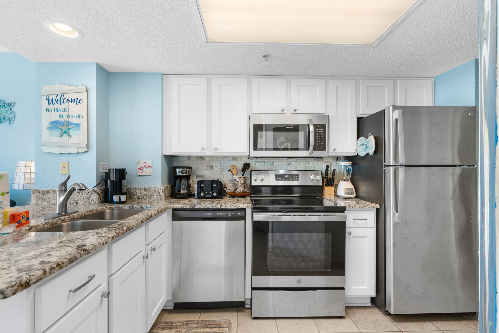 Roxanne Towers 1004 Oceanfront | Photo 18