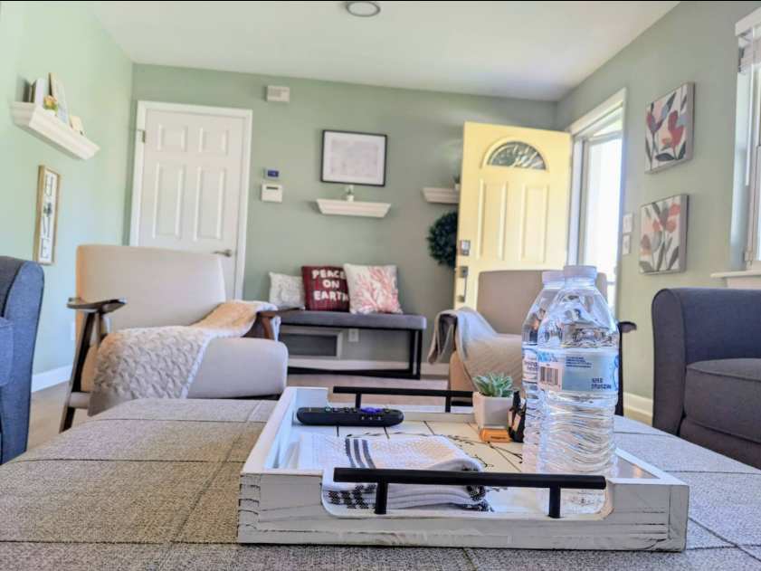 Sunshine Retreat - Jacksonville Beaches & Downtown vacation rental in Jacksonville, Florida