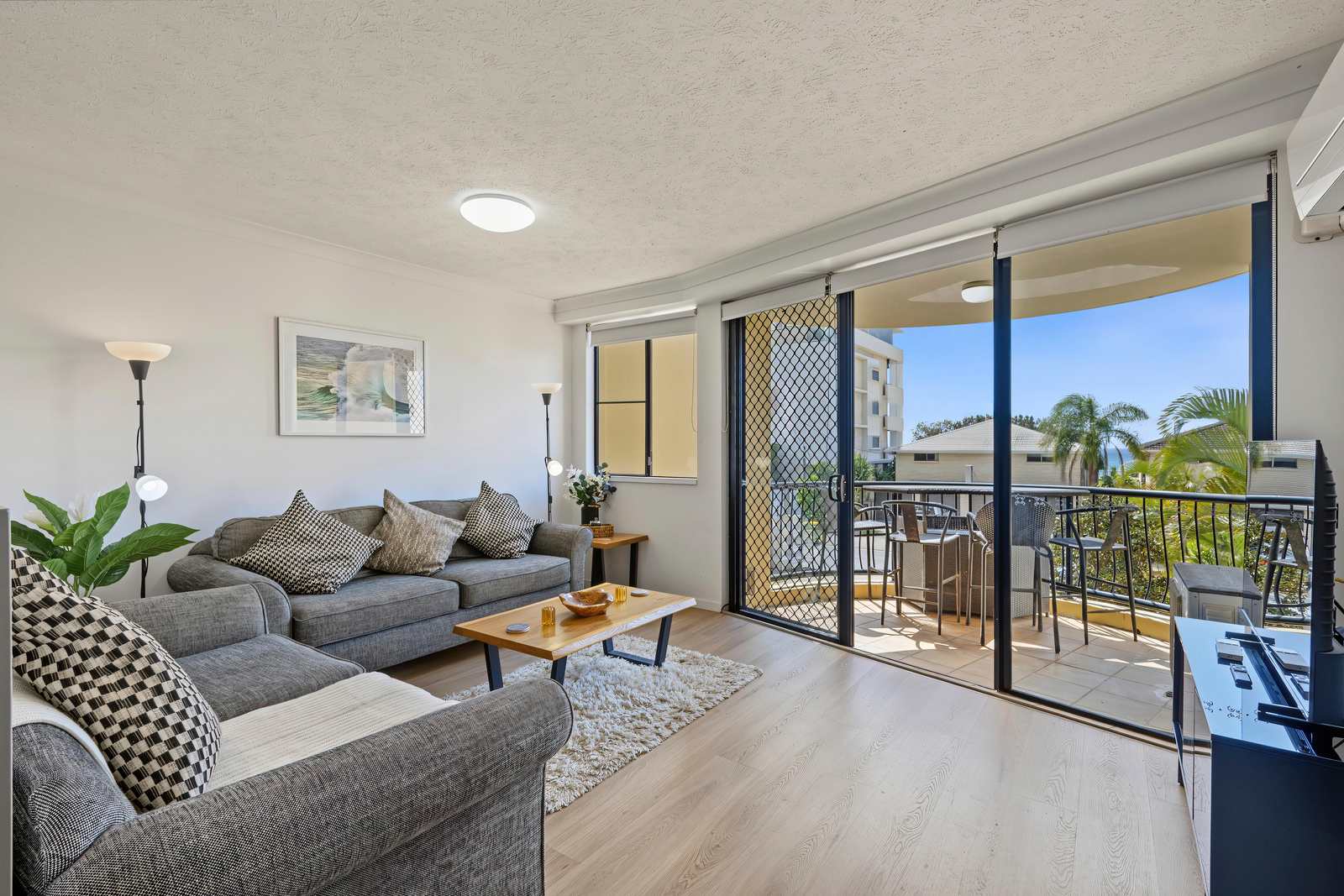 Paradise Ocean 2 Bedroom Apartment