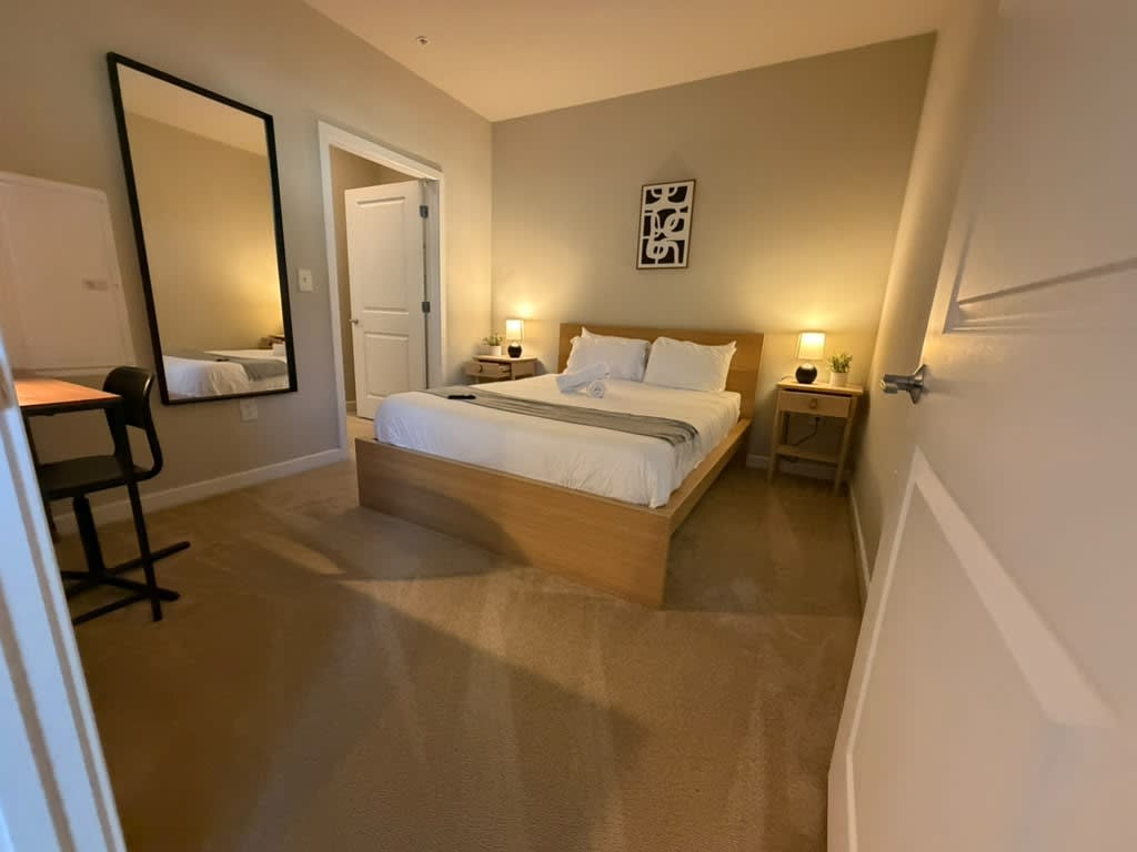 Modern 1BR Retreat in Alexandria | Near Metro