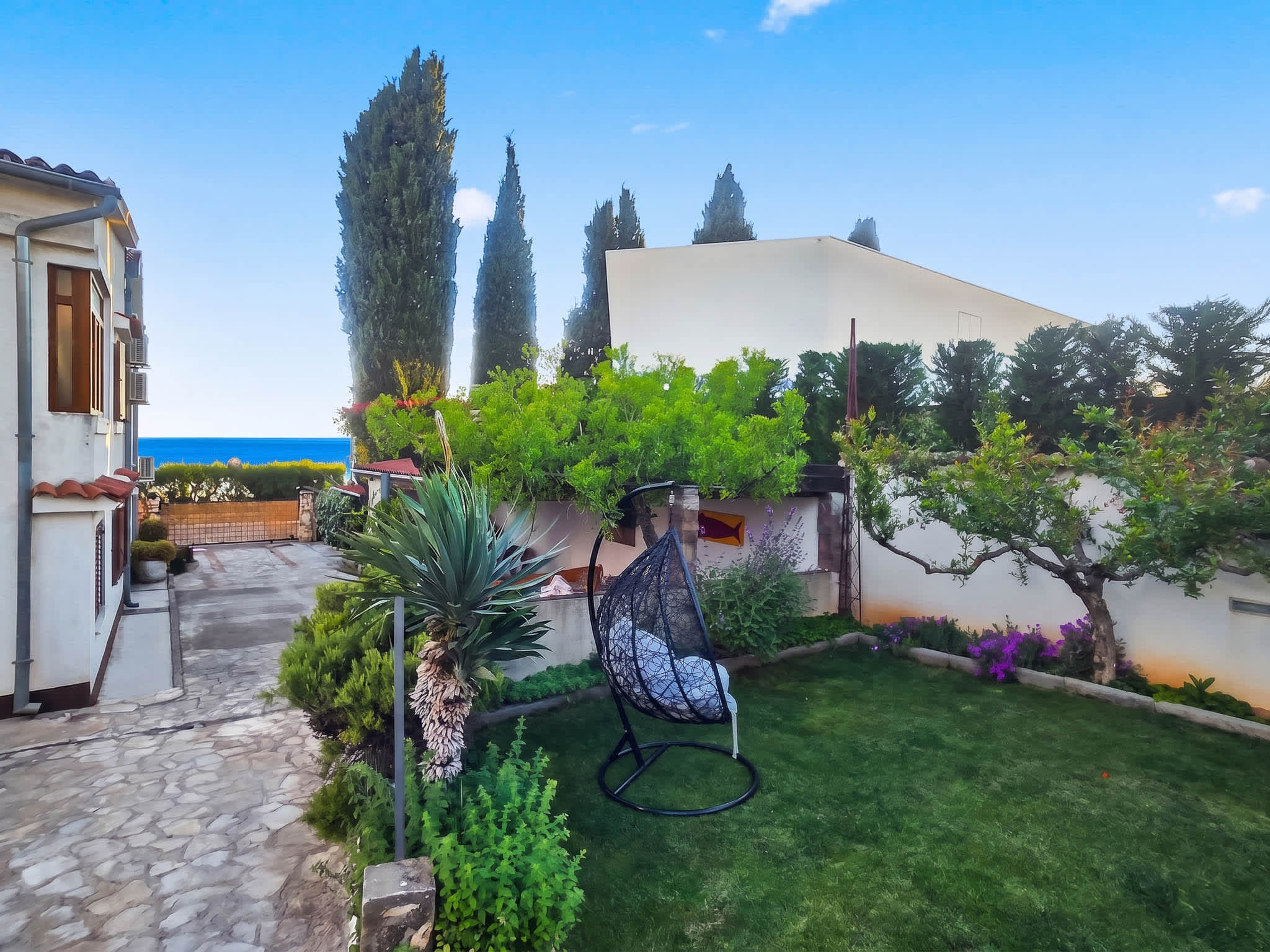 Casa Astrid by the sea in Porec, Istria property photo 4