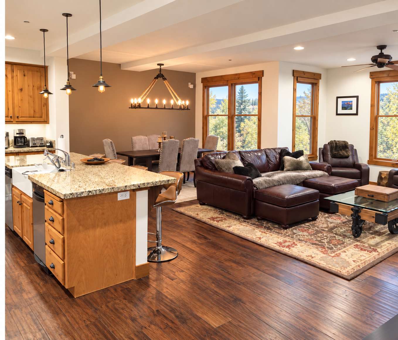 Snowcreek Luxury at The Lodges Golf View Garage