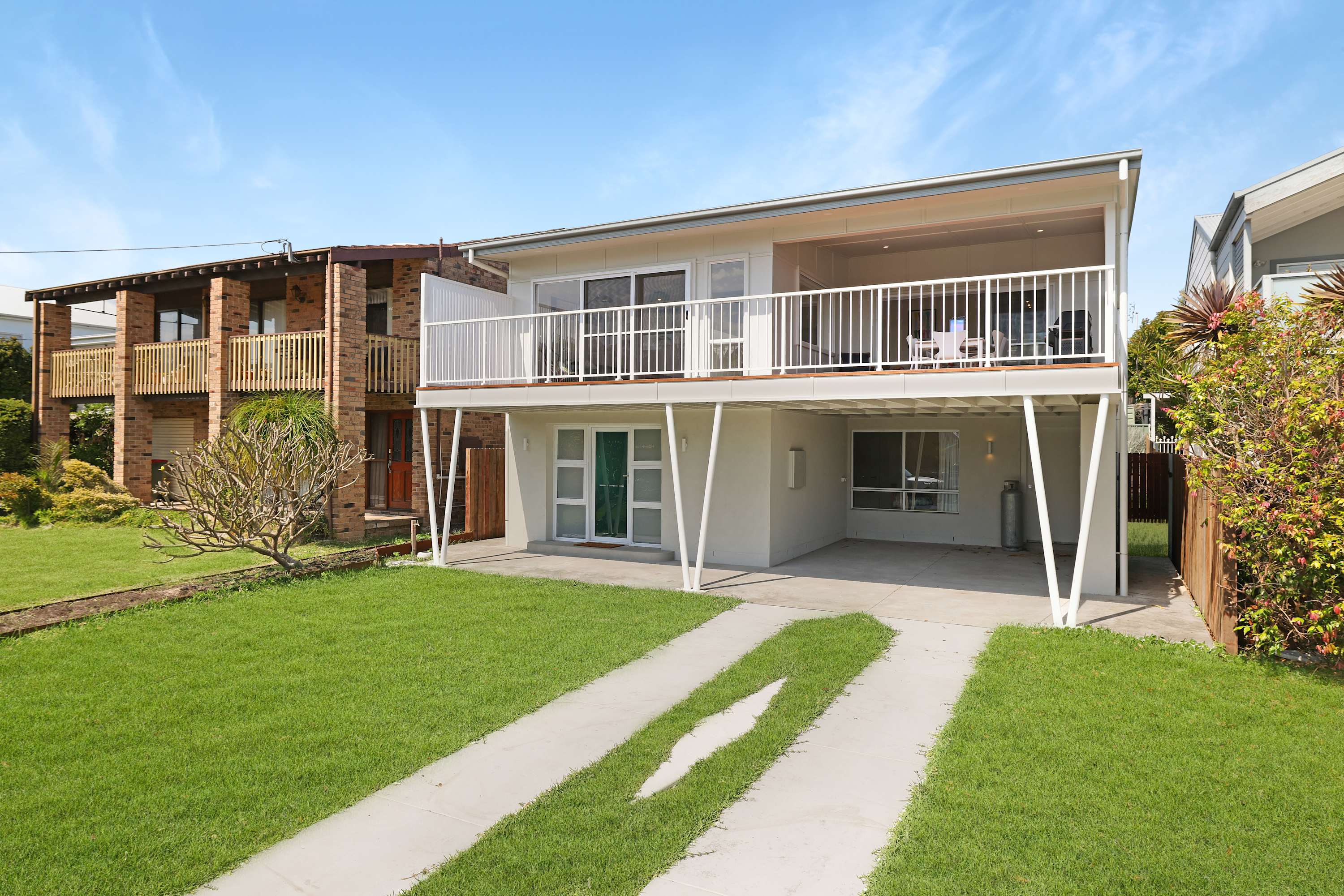 The Orange House – 3 Bedroom Home in Currarong