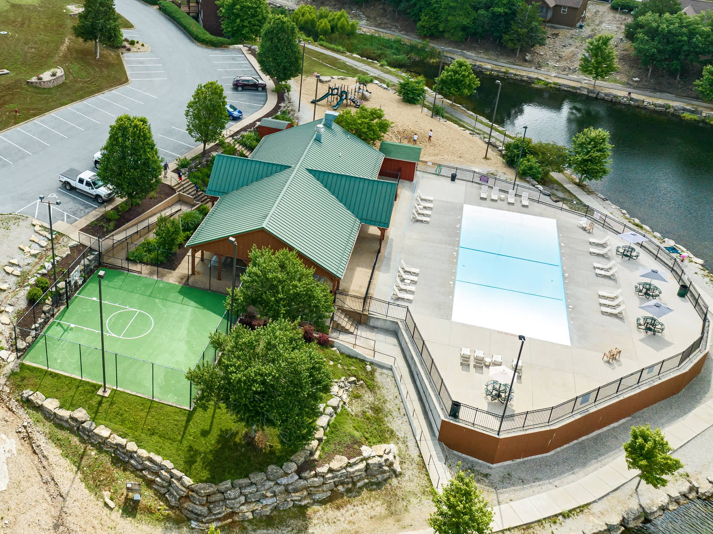 Ledgestone Country Club Retreat 5